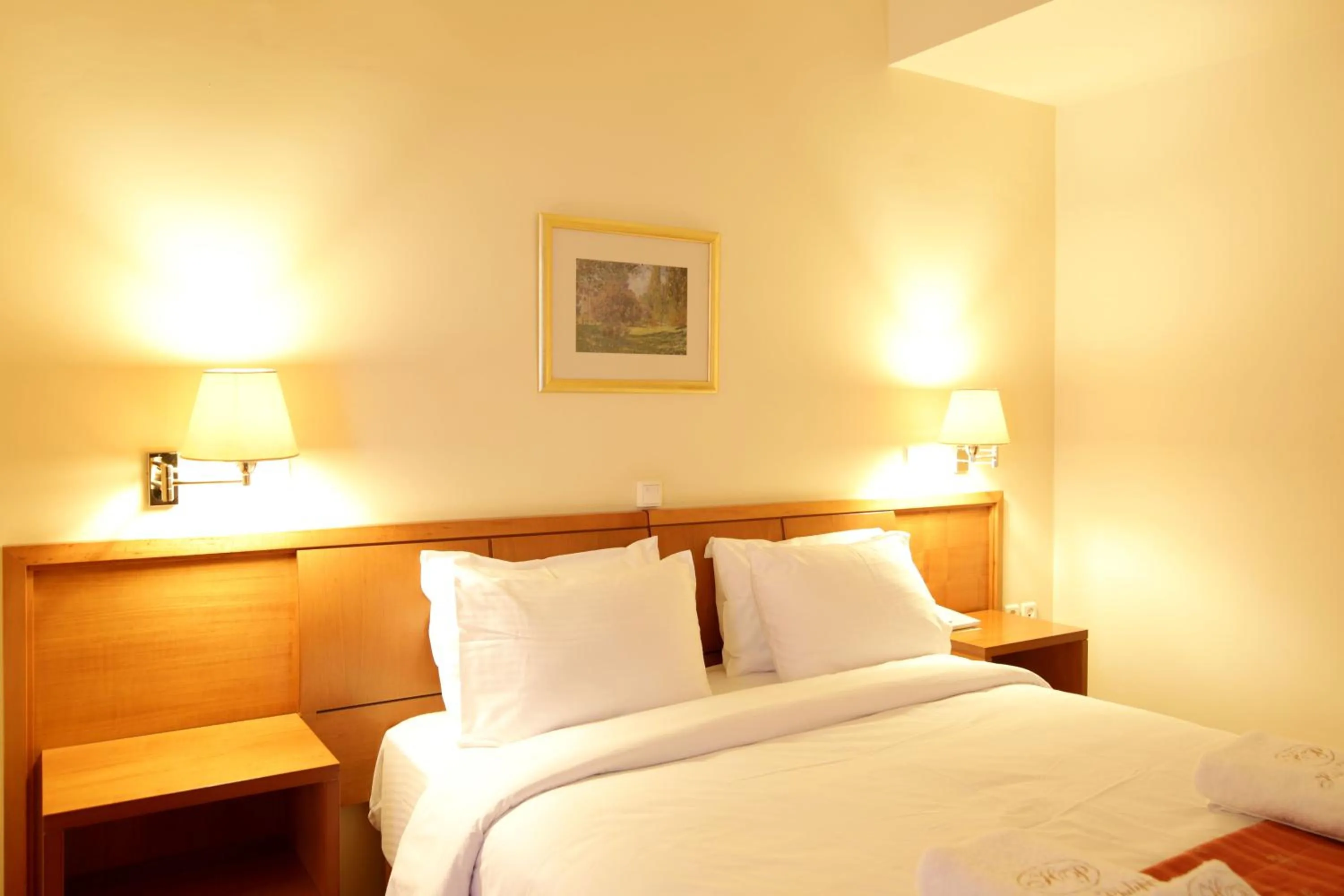 Bed in Hotel Philippos Livadeia