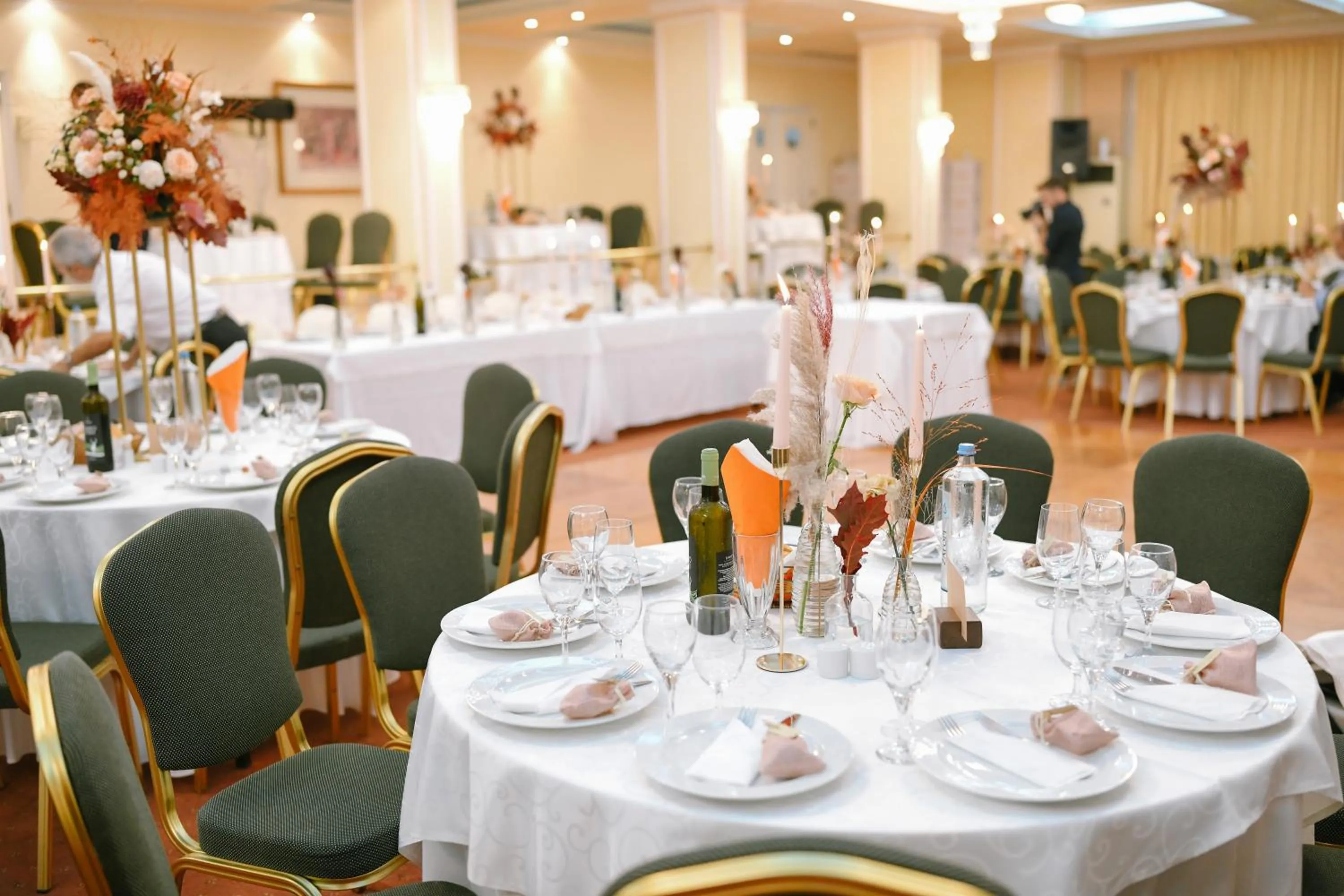 Restaurant/places to eat in Hotel Philippos Livadeia