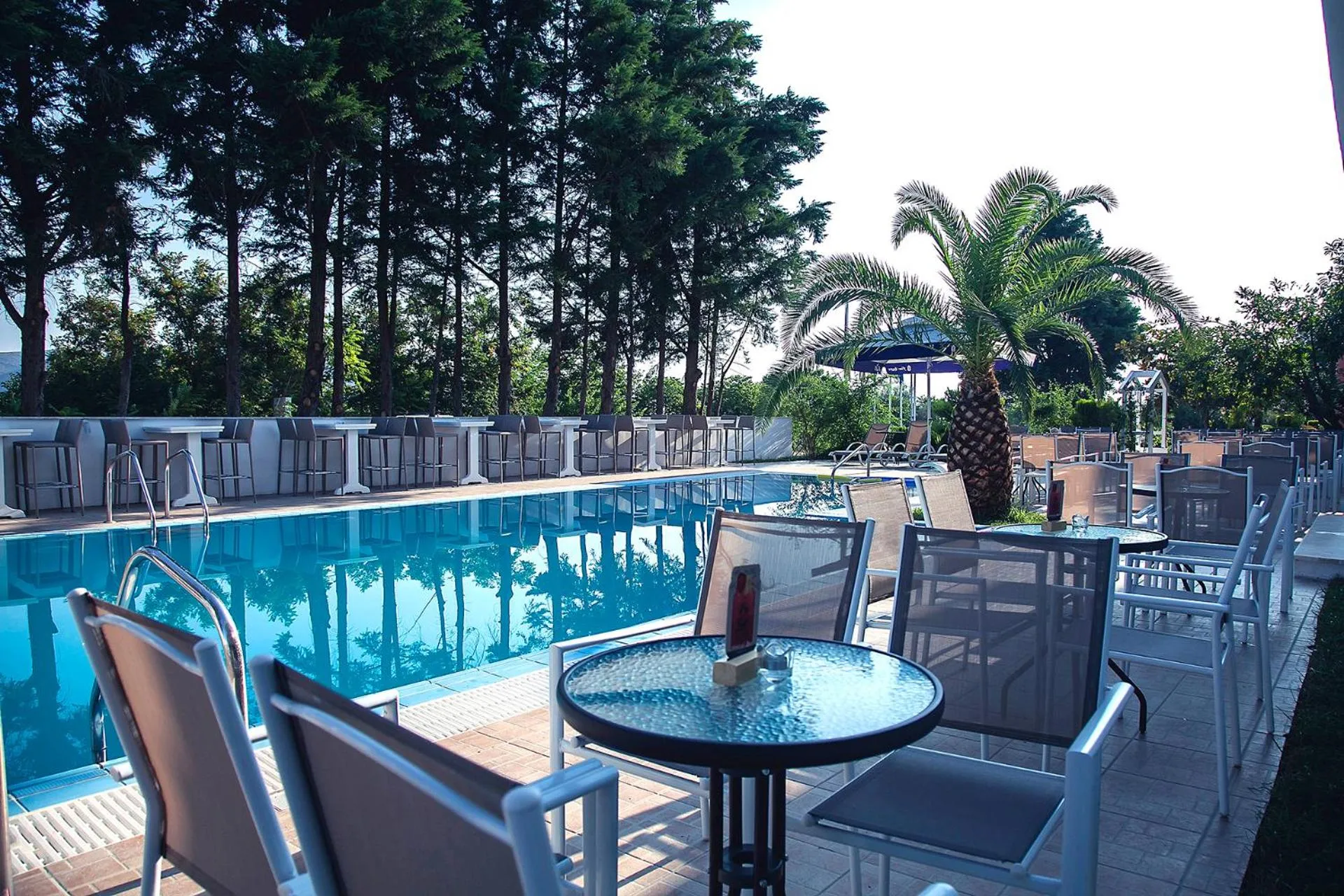 Swimming pool in Hotel Philippos Livadeia