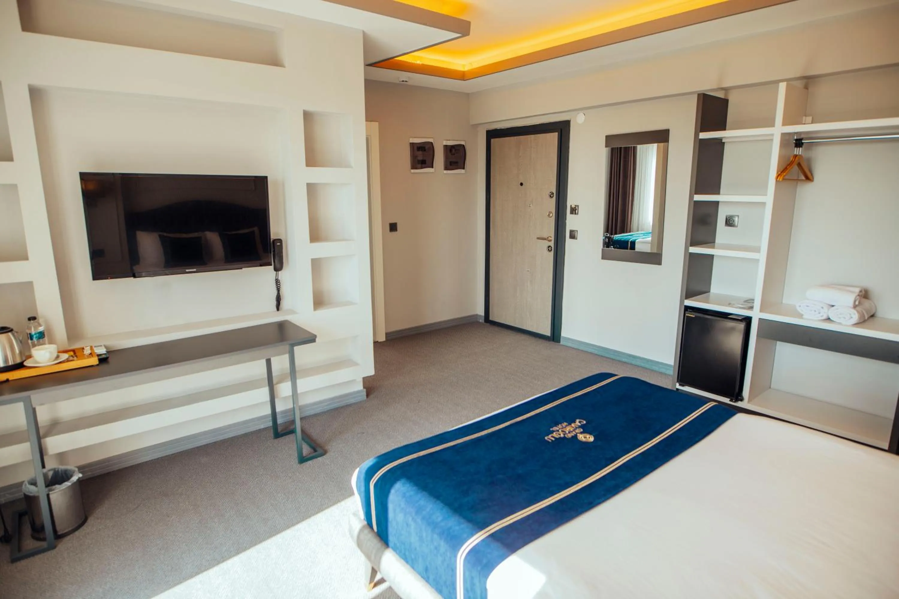 Bed in GRAND ÇAKIROĞLU HOTEL