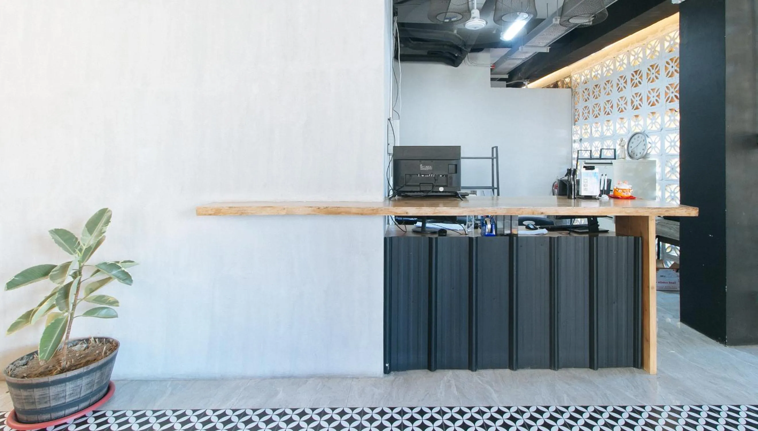 Lobby or reception in Sunny Day Residences Antipolo