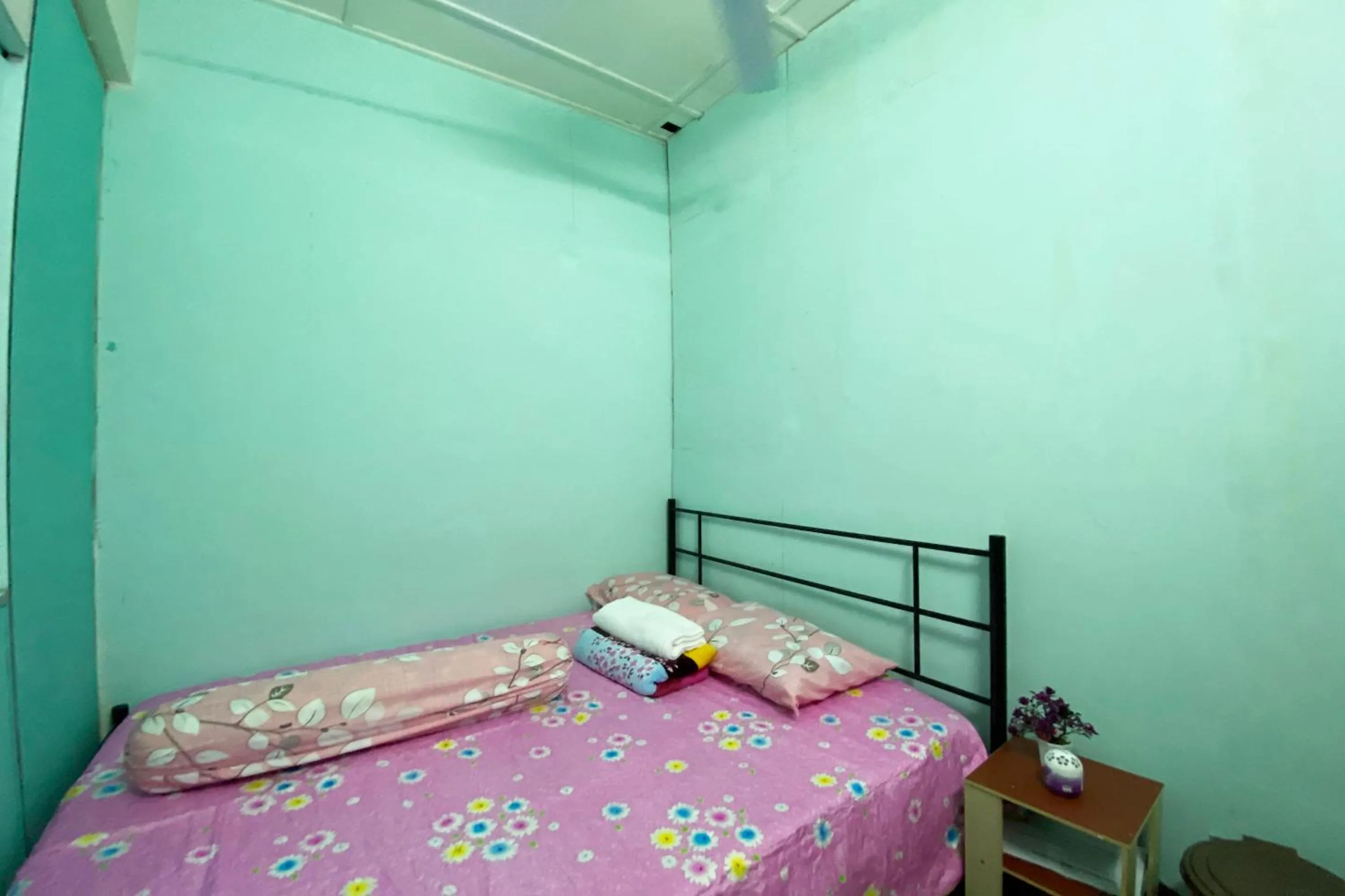 Bedroom, Bed in Hotel O Syariah Asam Pedas