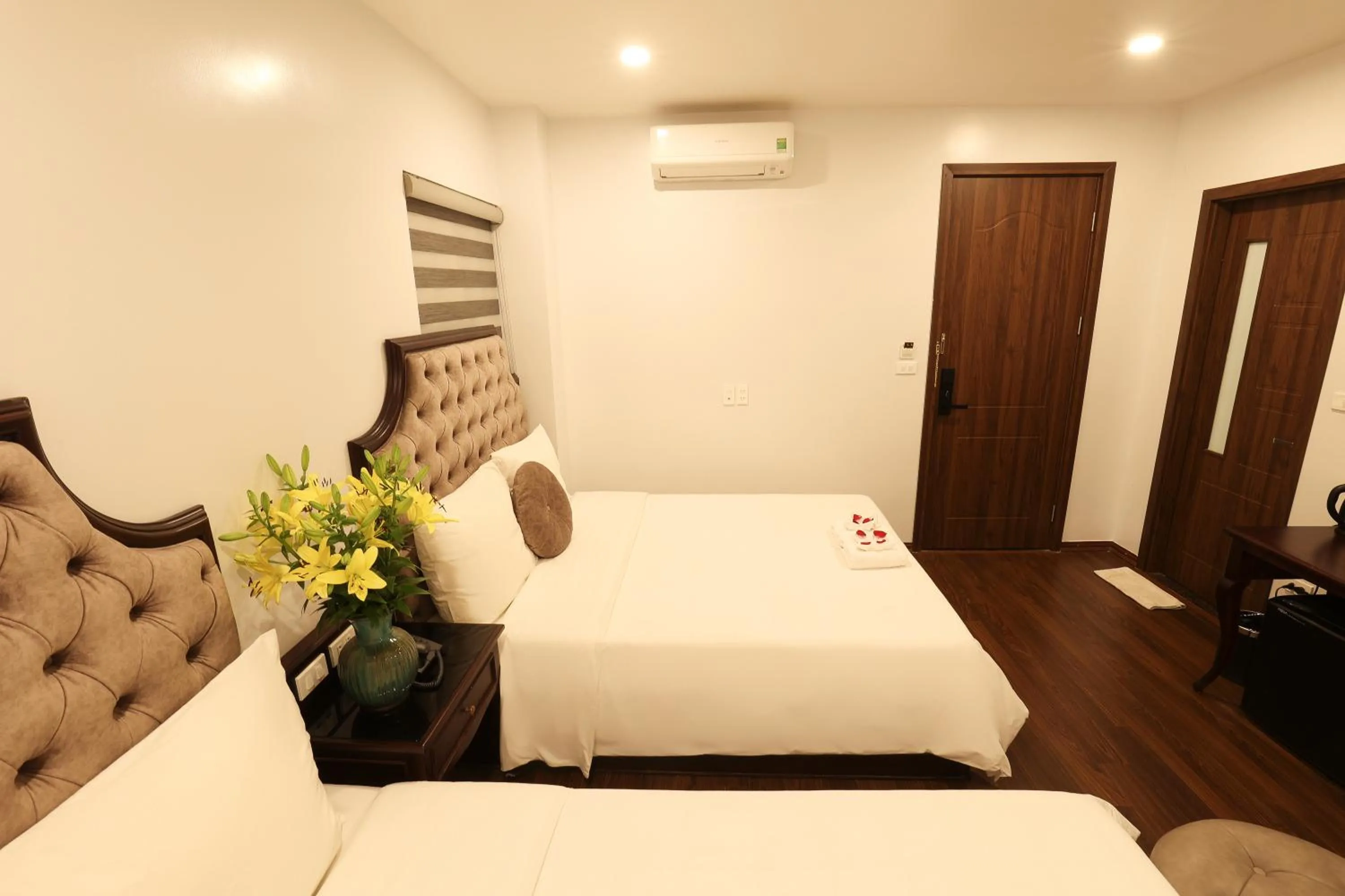 Bed in Royal Văn Phú Hotel