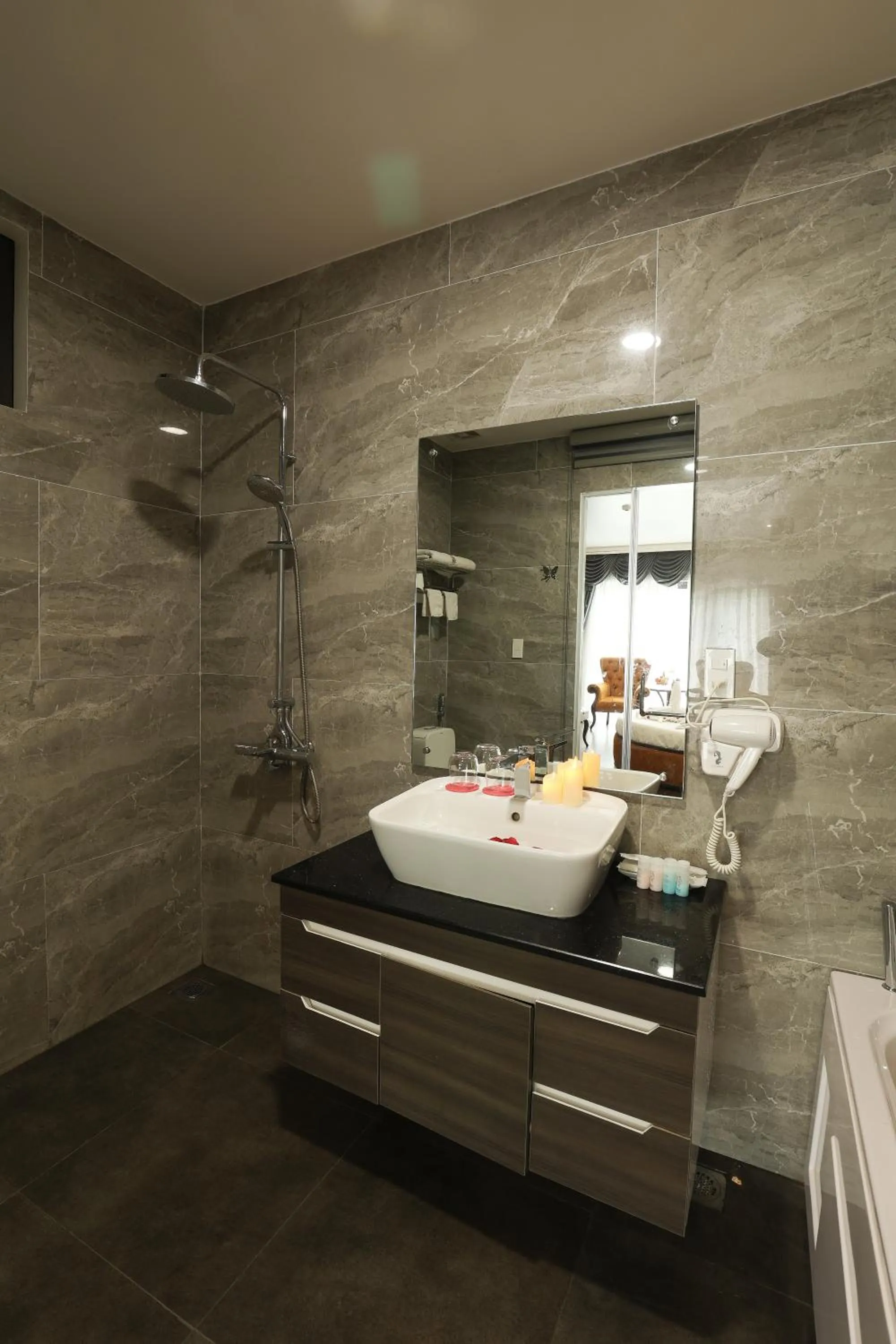 Bathroom in Royal Văn Phú Hotel