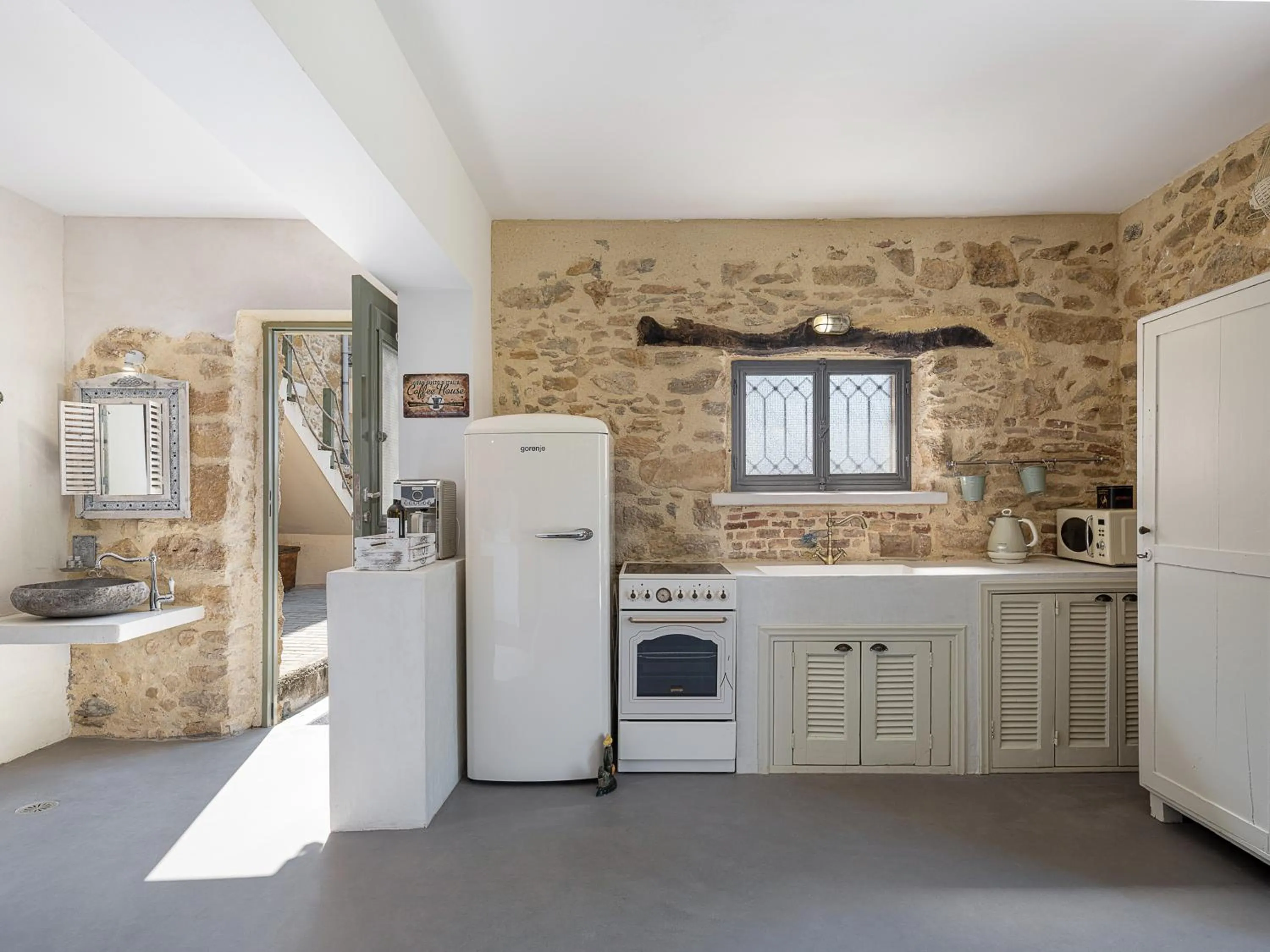 Kitchen or kitchenette in Ondathaki Pirgos