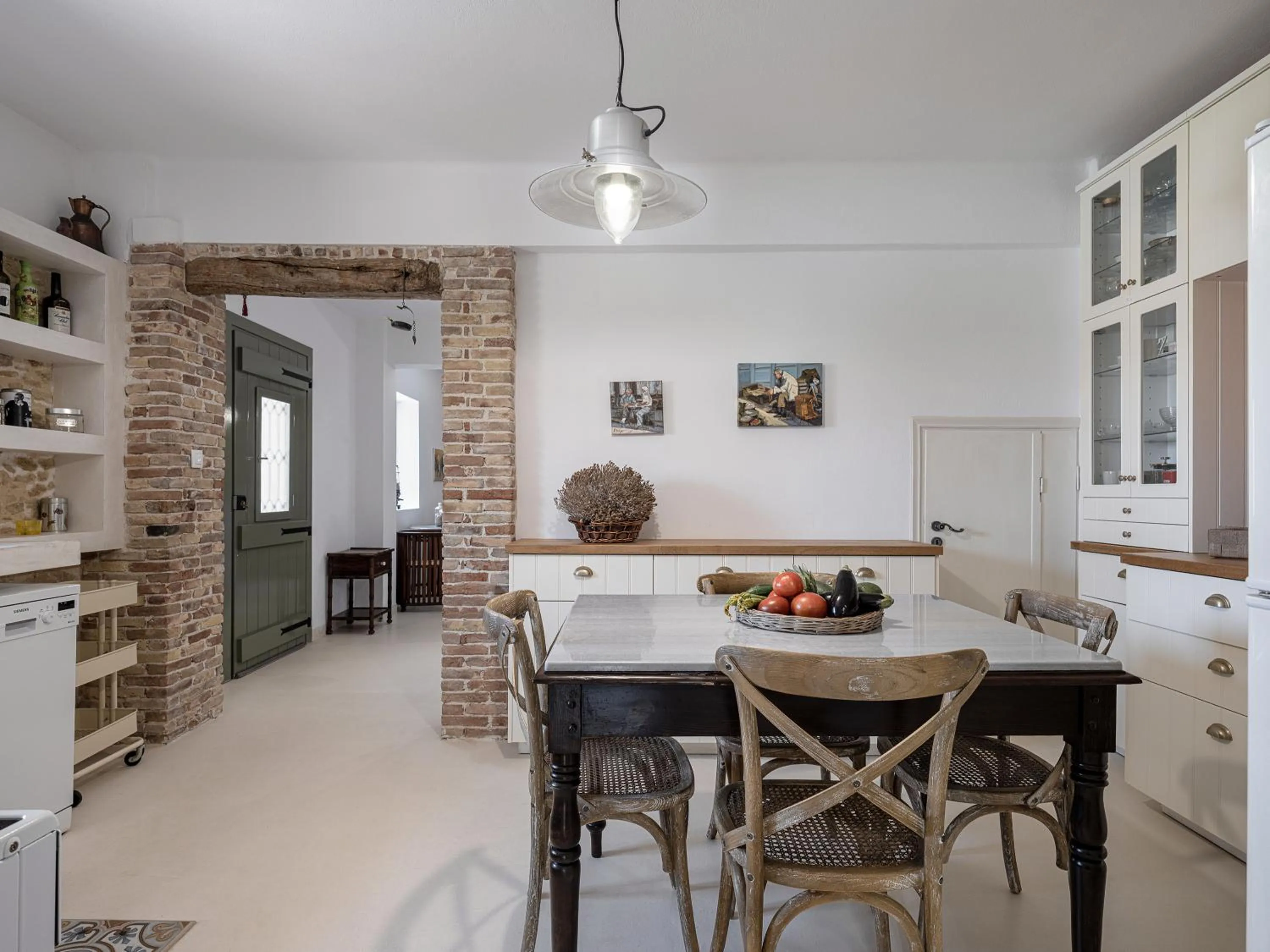 Kitchen or kitchenette in Ondathaki Pirgos