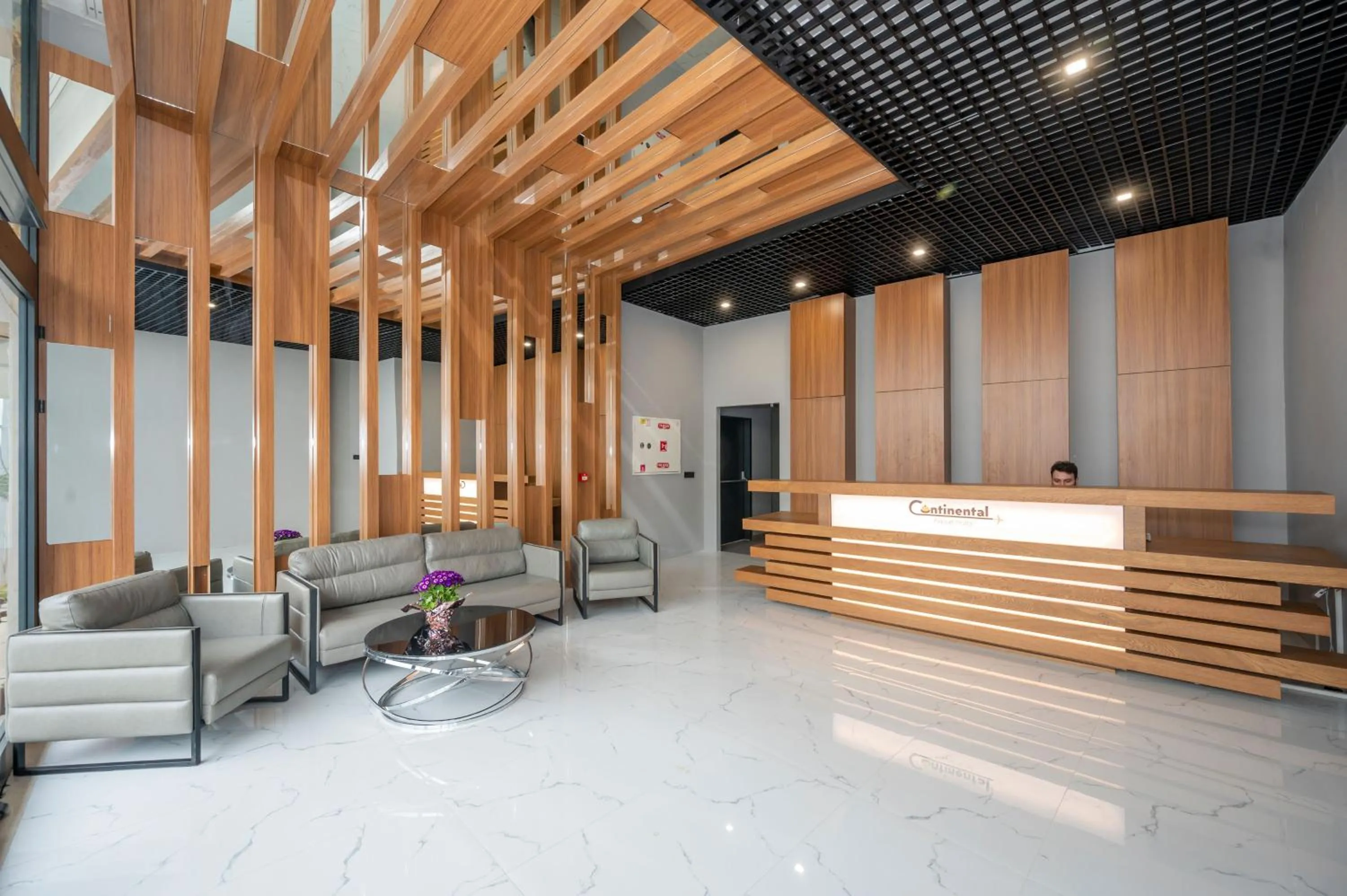 Lobby or reception in Continental Airport Hotel