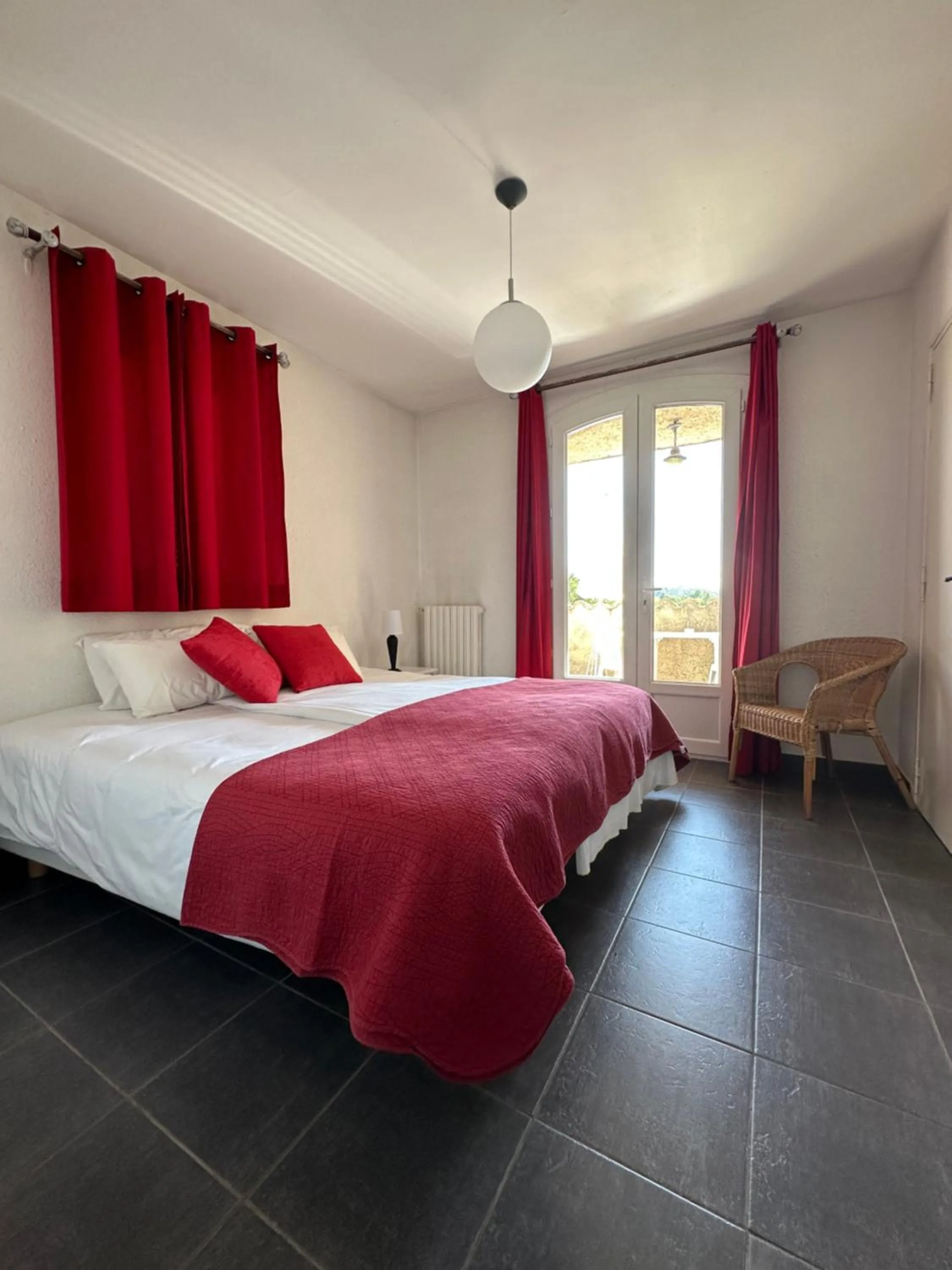 Bed in Le Mas de l'Orangerie 3 etoiles