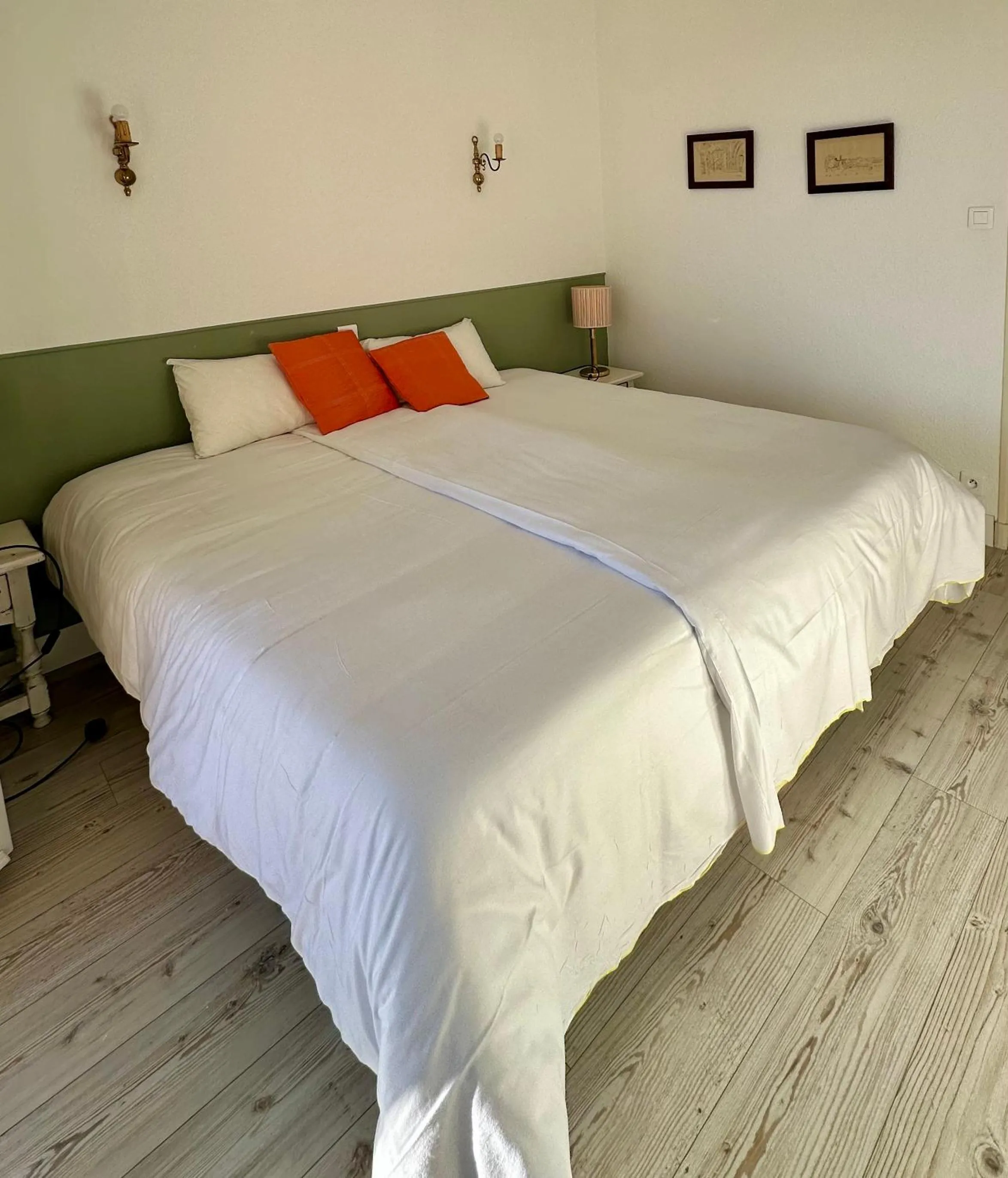 Bed in Le Mas de l'Orangerie 3 etoiles