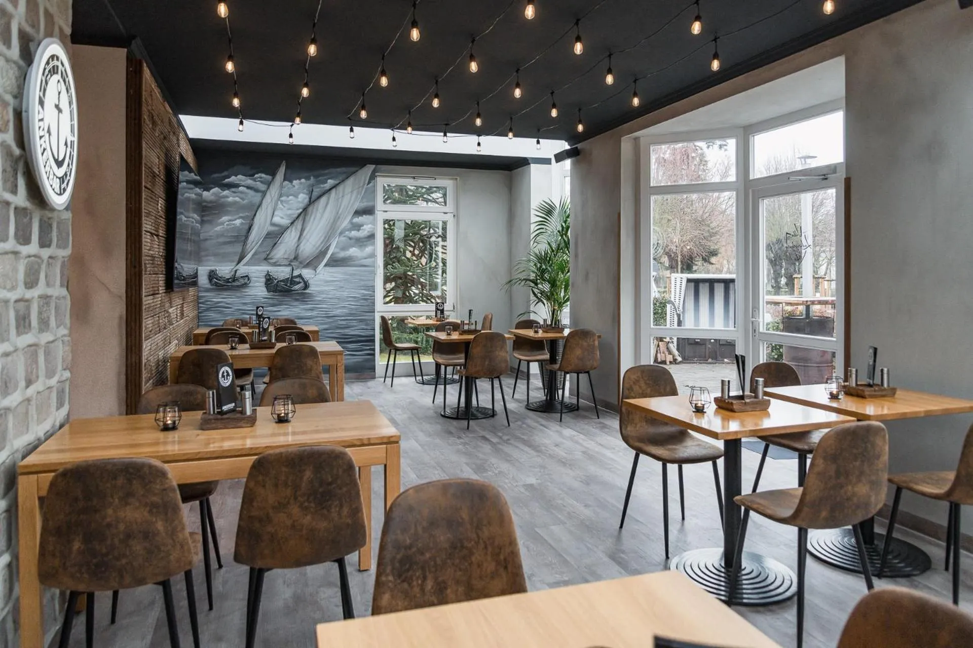 Restaurant/places to eat in Villa Ludwigsburg