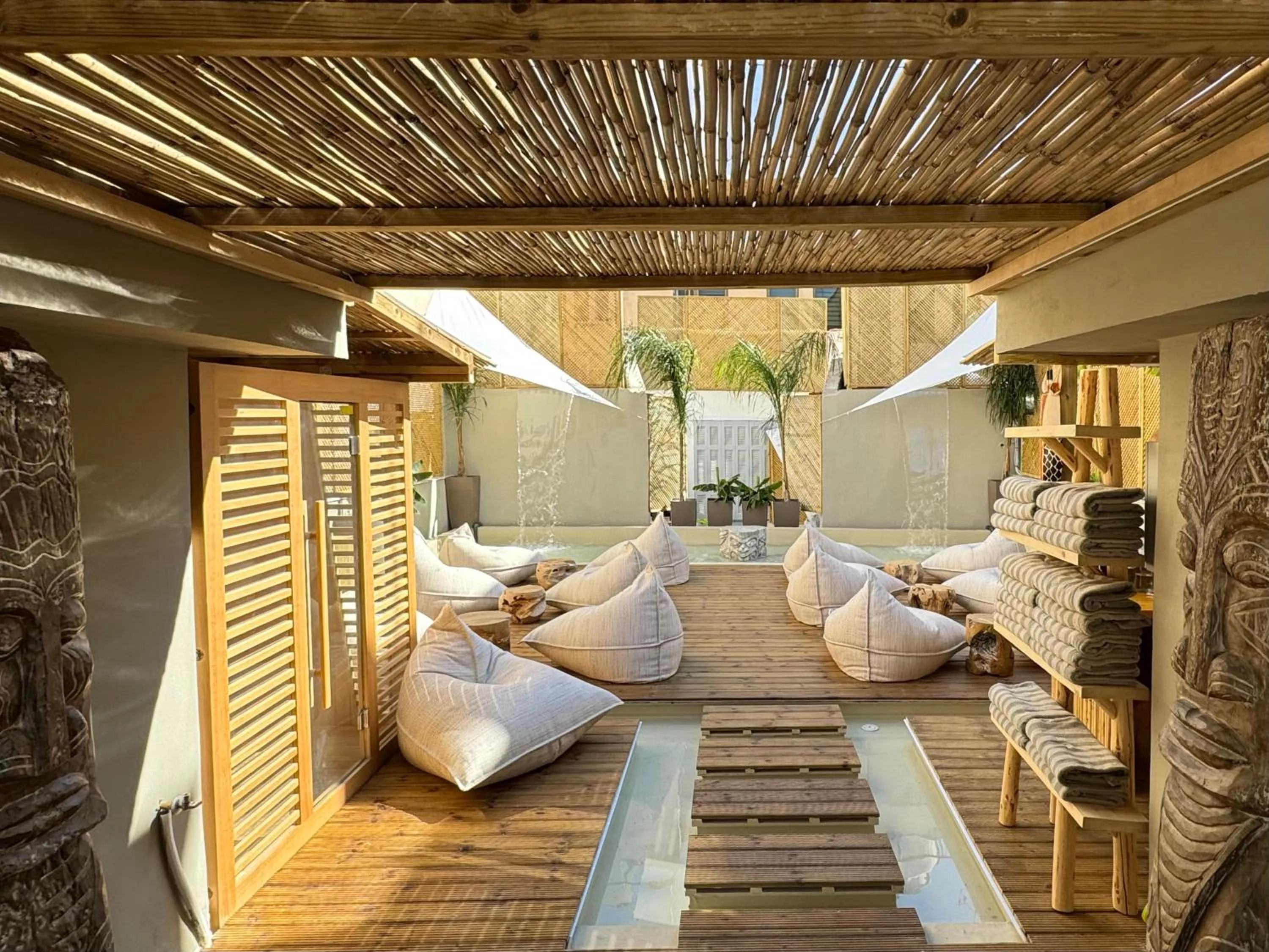 Massage in Athens The L7 Str - Luxury Boutique Collection Hotel