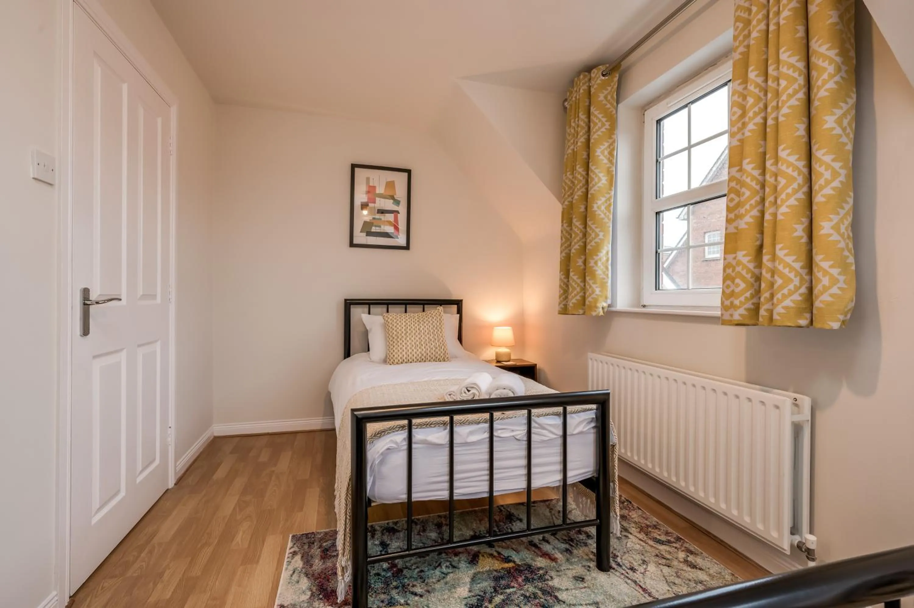 Bedroom in Central Belfast Apartments: Ashley Mews