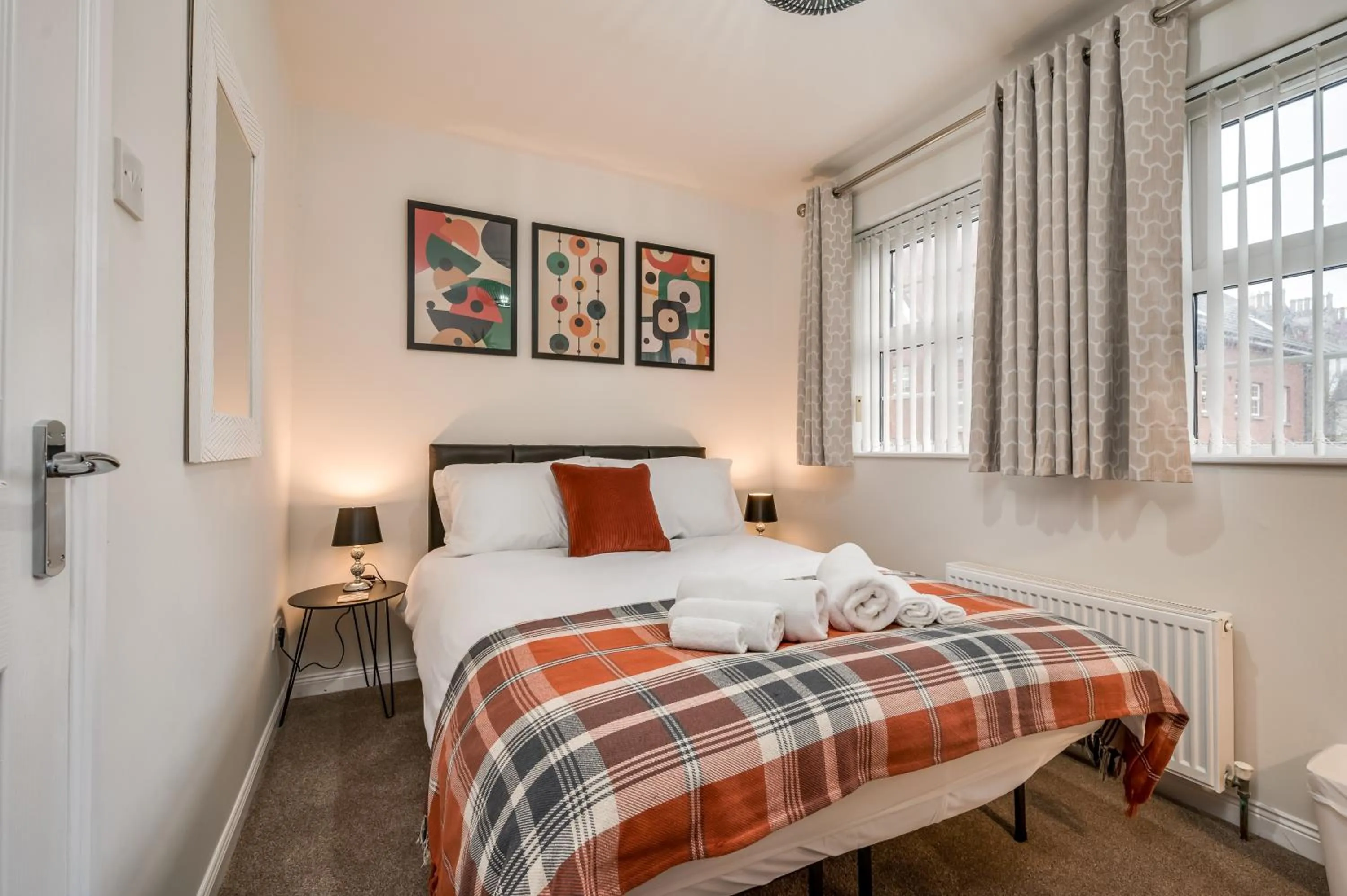 Bedroom in Central Belfast Apartments: Ashley Mews