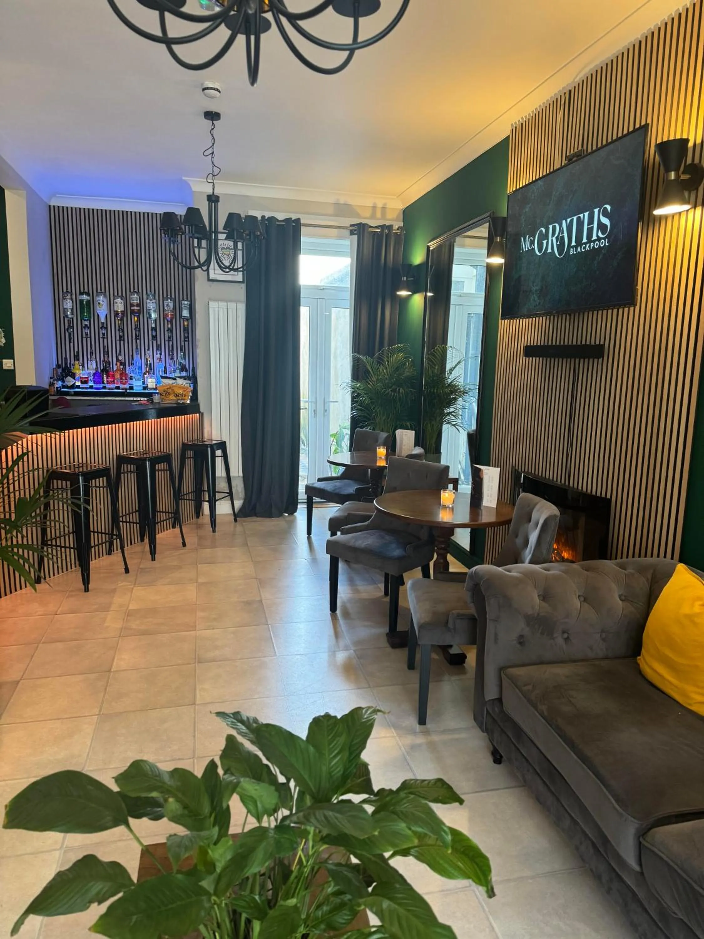 Lounge or bar in McGraths Hotel & Public Bar