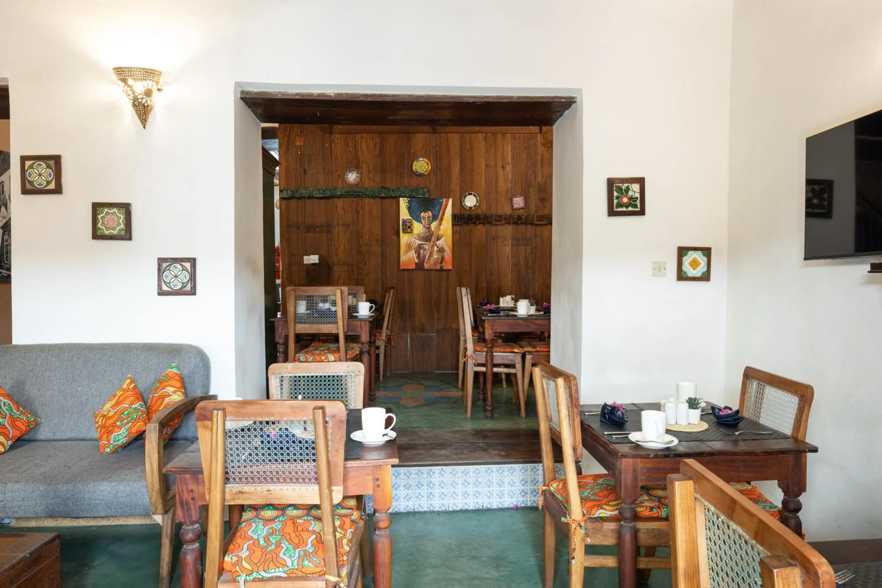 Restaurant/places to eat in Shaba Boutique Hotel