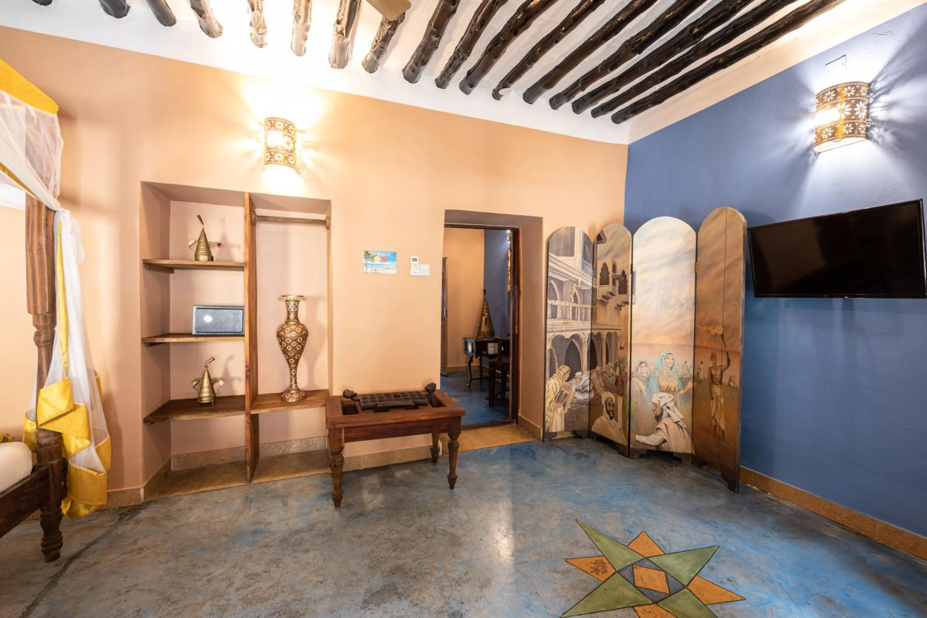 TV and multimedia in Shaba Boutique Hotel