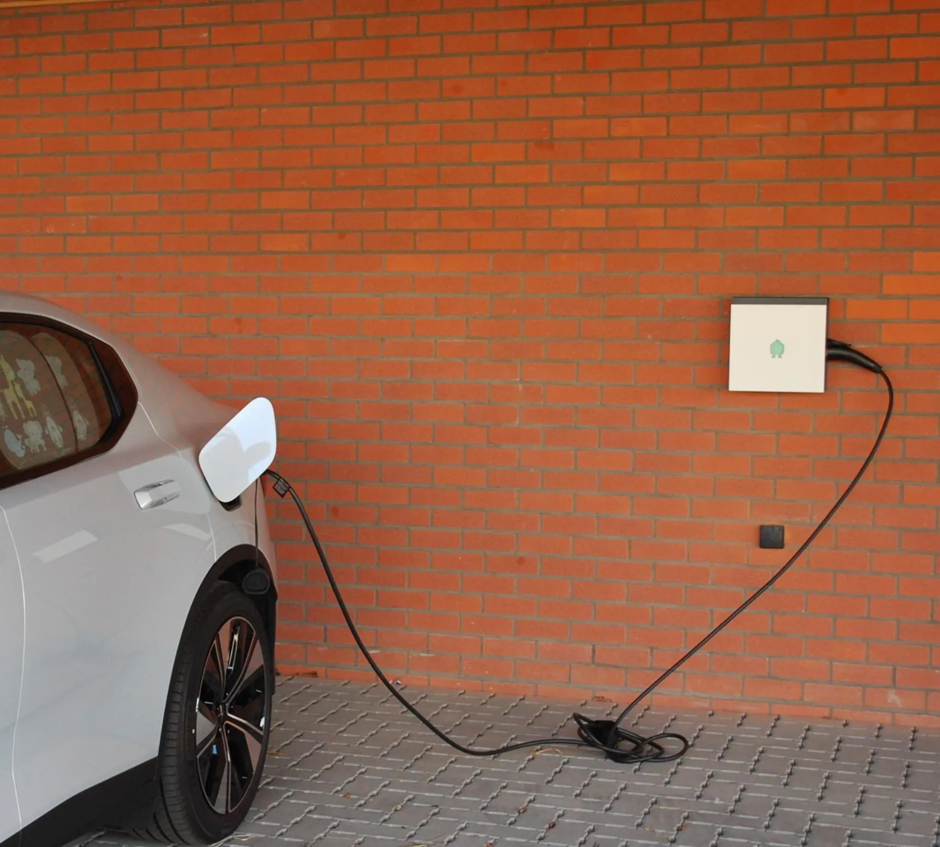 Parking in B&B Coup de Coeur