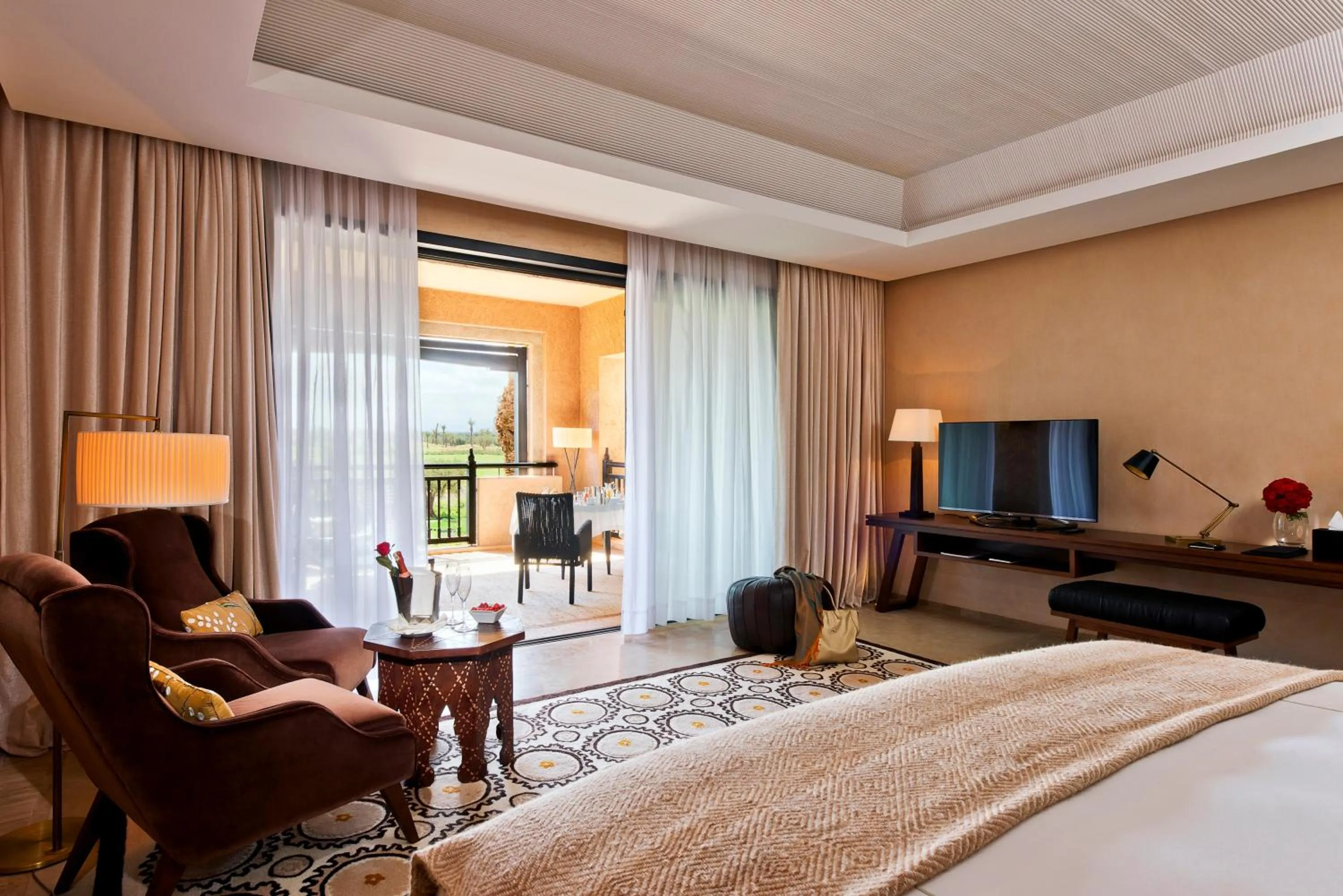 Bedroom, Bed in Fairmont Royal Palm Marrakech