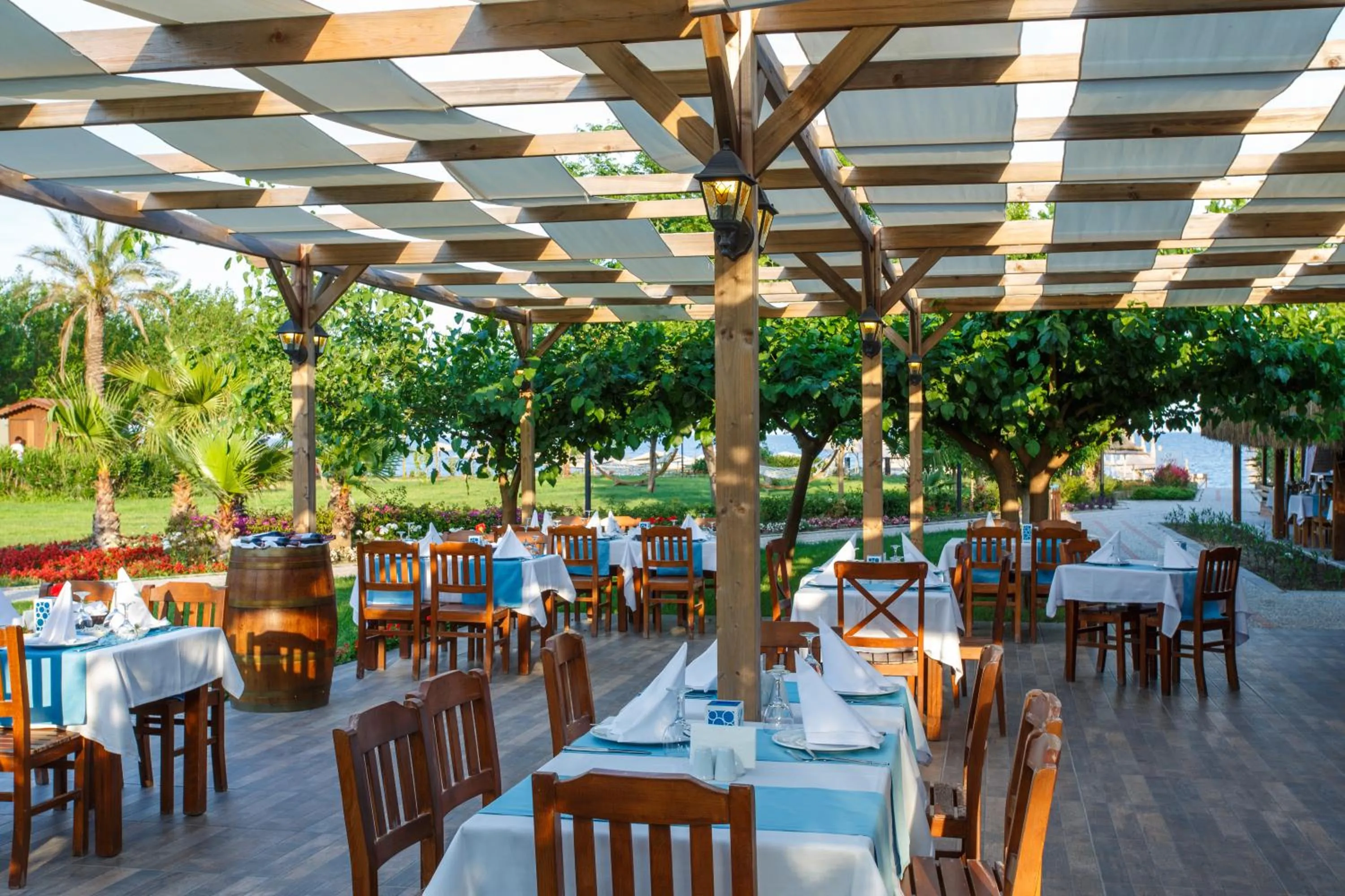 Restaurant/places to eat in Lucida Beach Hotel - Ultra All Inclusive