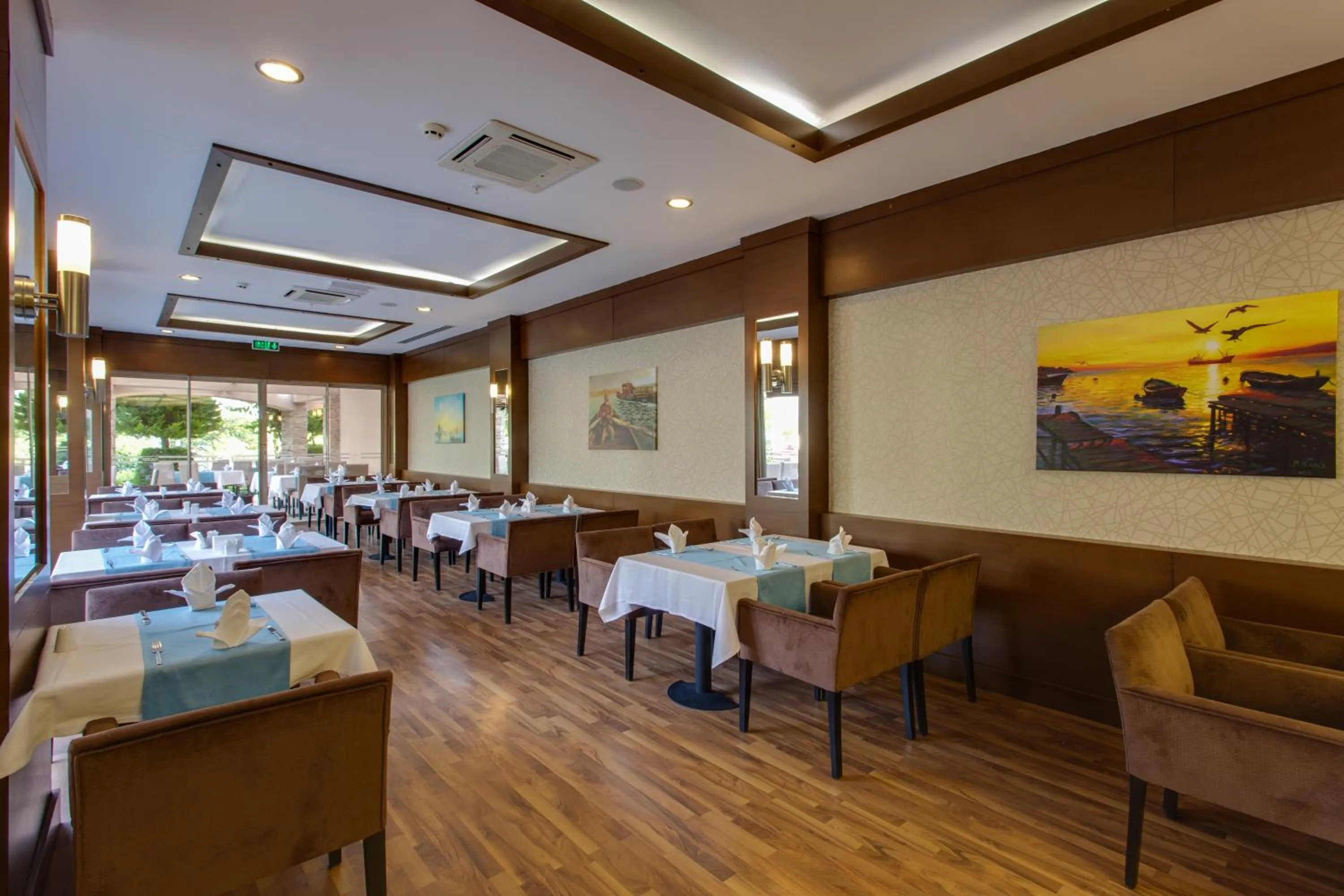 Restaurant/places to eat in Lucida Beach Hotel - Ultra All Inclusive