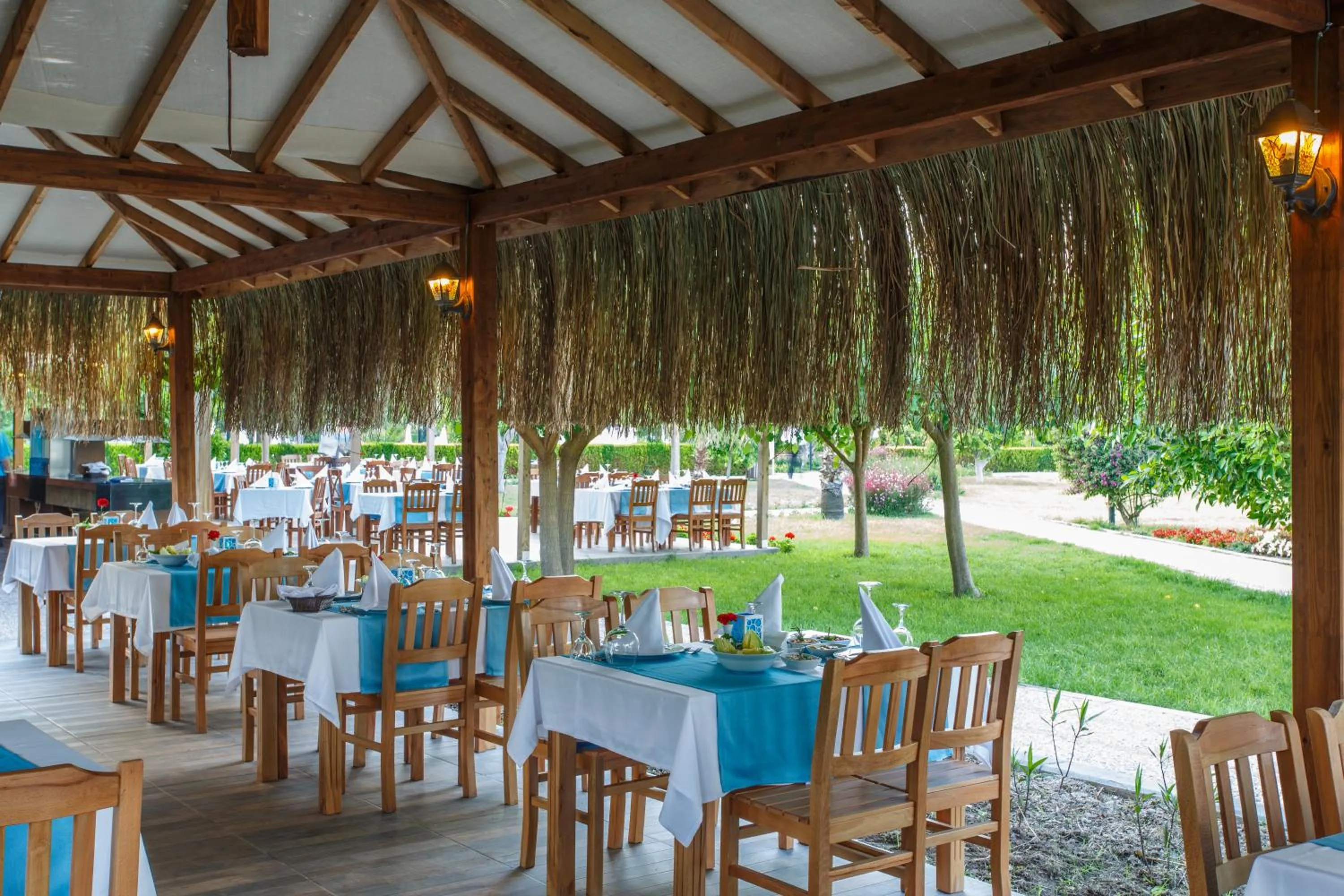 Restaurant/places to eat in Lucida Beach Hotel - Ultra All Inclusive