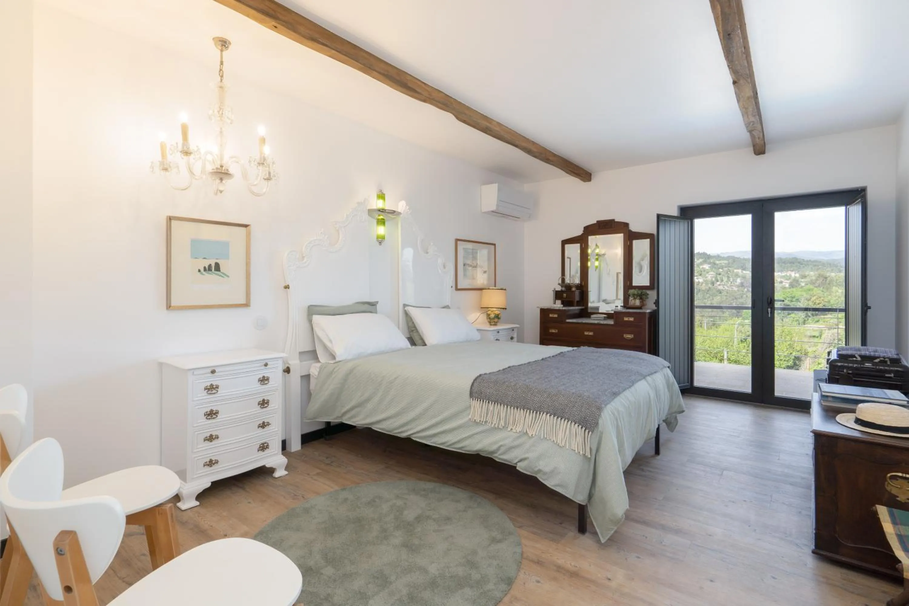 Three-Bedroom House in Quinta De Fundevila -quinta privada