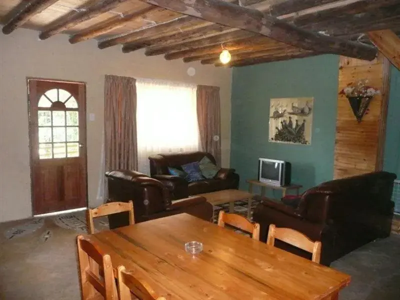 Two-Bedroom Cottage in Hazyview Country Cottages Two-Bedroom Cottage in Hazyview Country Cottages