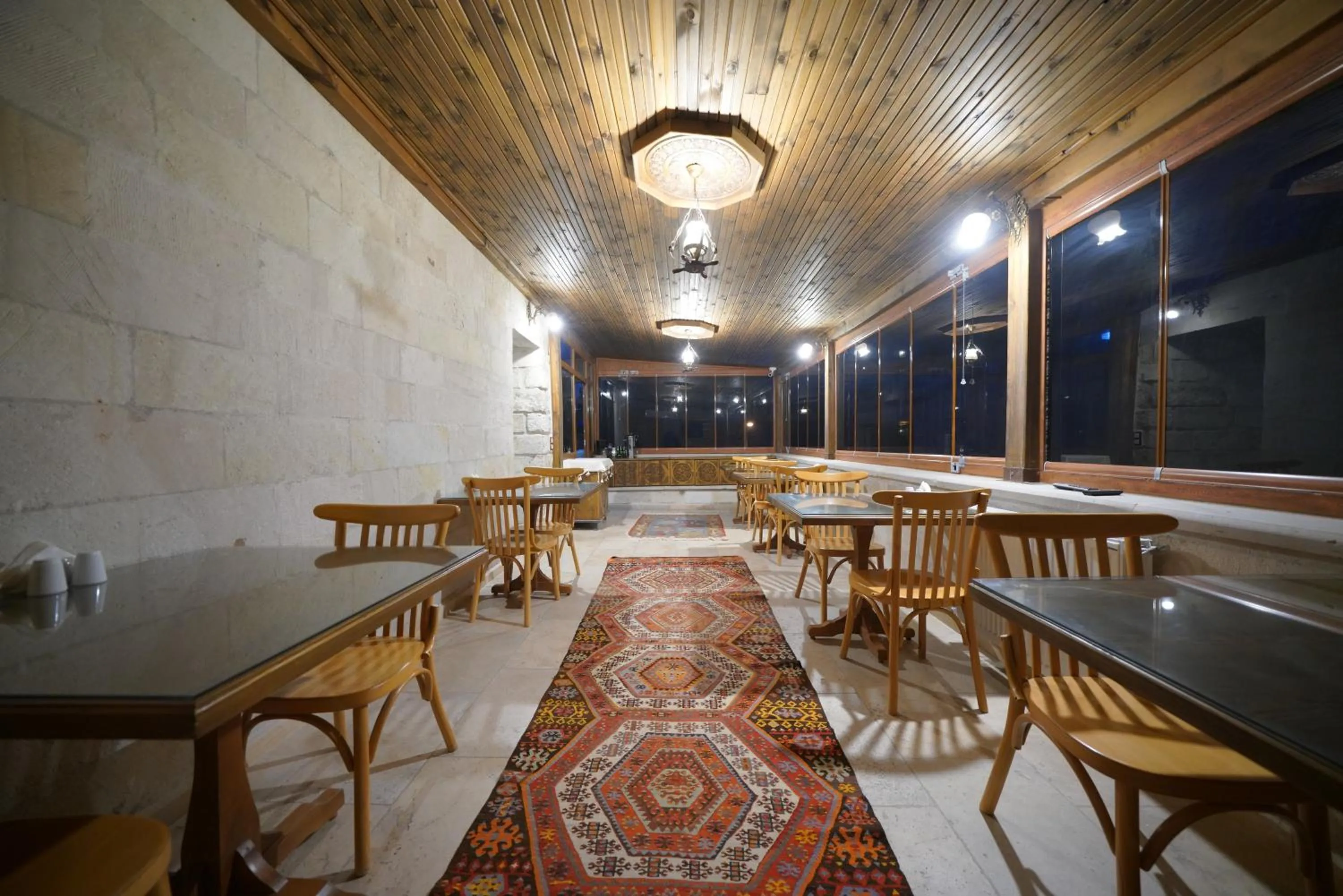 Restaurant/places to eat in Kaya Konak Cave