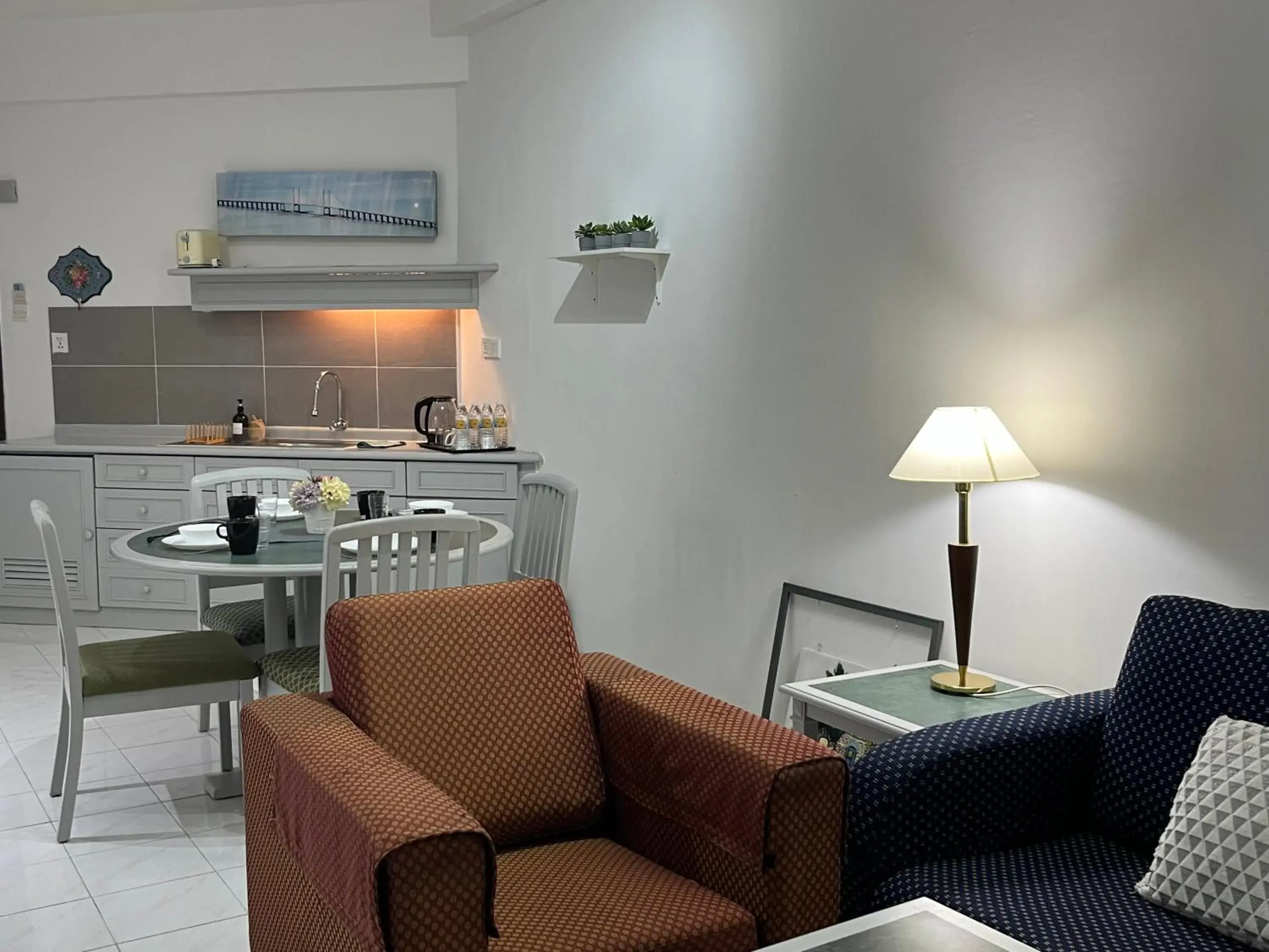 Deluxe King Suite in Paradise by the Sea in Penang by Veron at Rainbow Paradise Deluxe King Suite in Paradise by the Sea in Penang by Veron at Rainbow Paradise