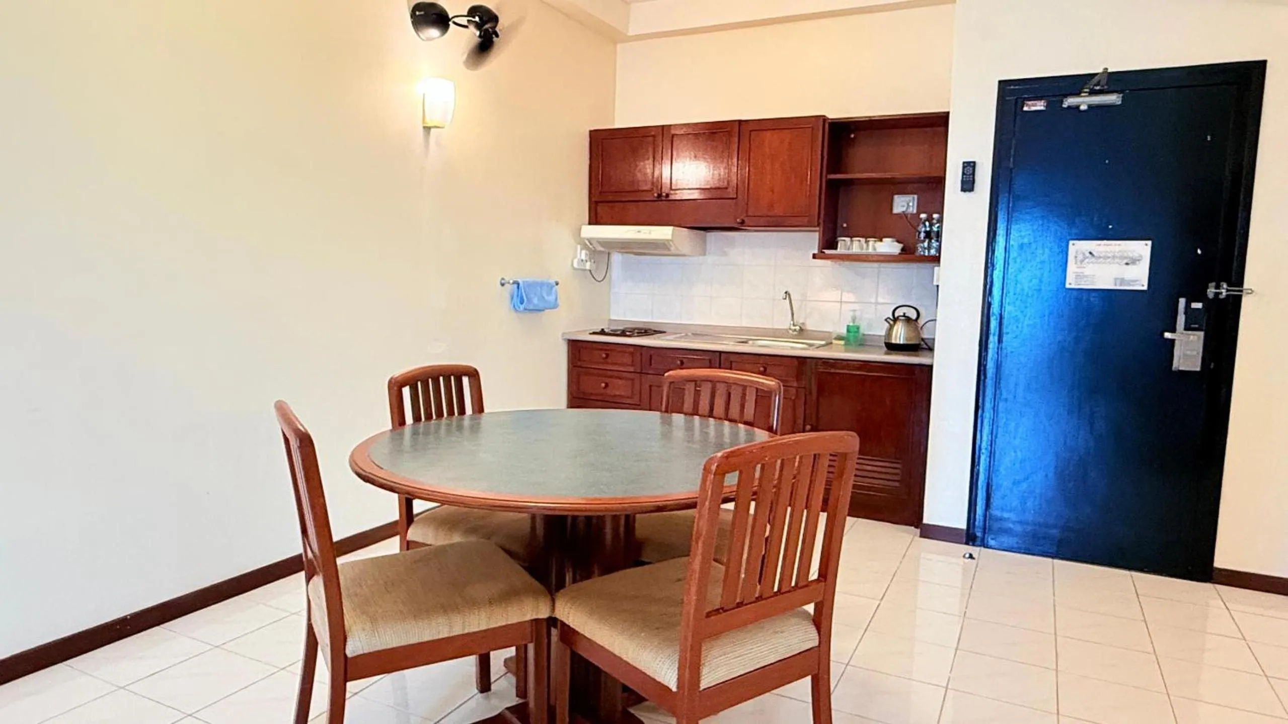 Kitchen or kitchenette in Paradise by the Sea in Penang by Veron at Rainbow Paradise