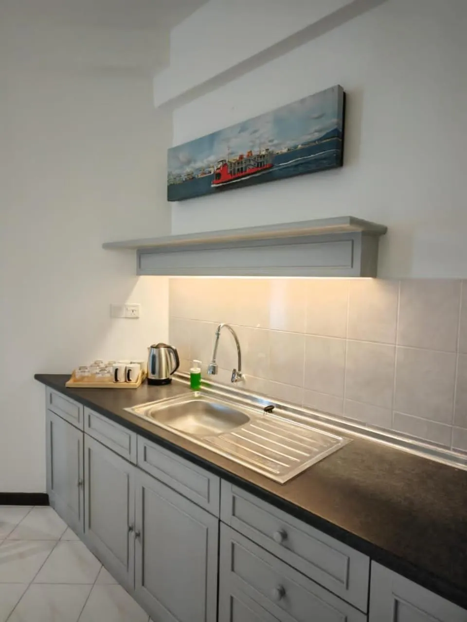 Kitchen or kitchenette in Paradise by the Sea in Penang by Veron at Rainbow Paradise