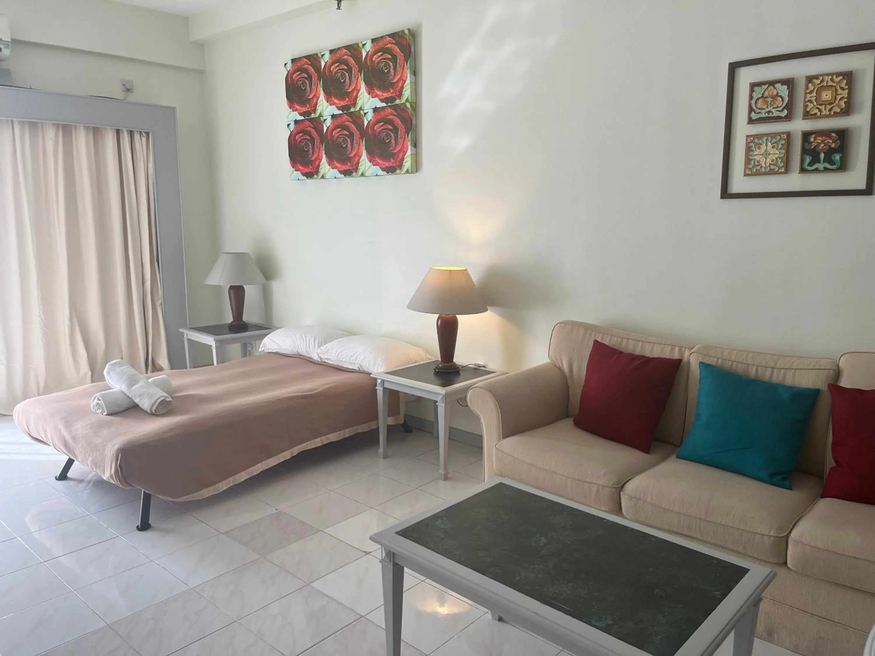 Living room, Bed in Paradise by the Sea in Penang by Veron at Rainbow Paradise