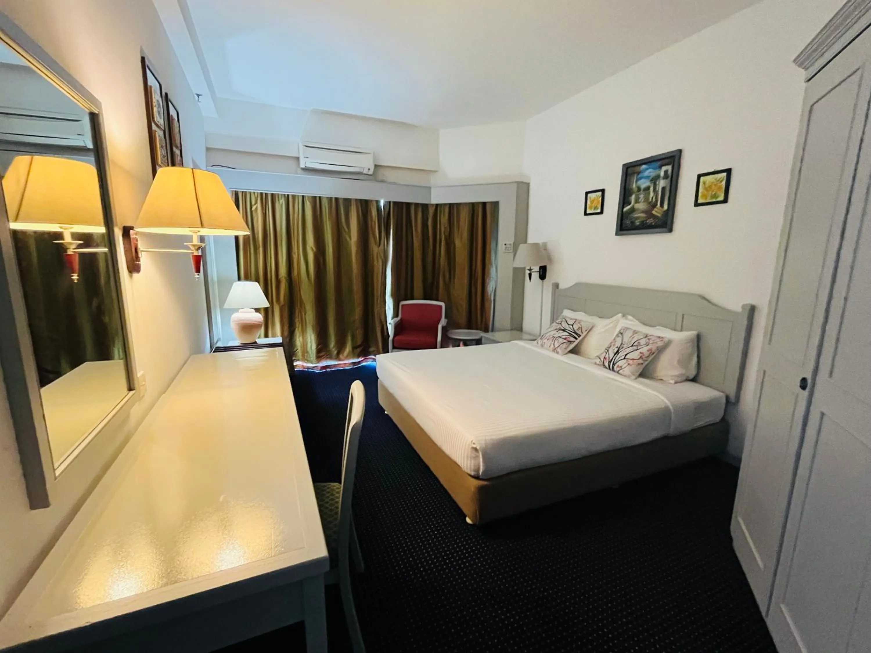 Bed in Paradise by the Sea in Penang by Veron at Rainbow Paradise