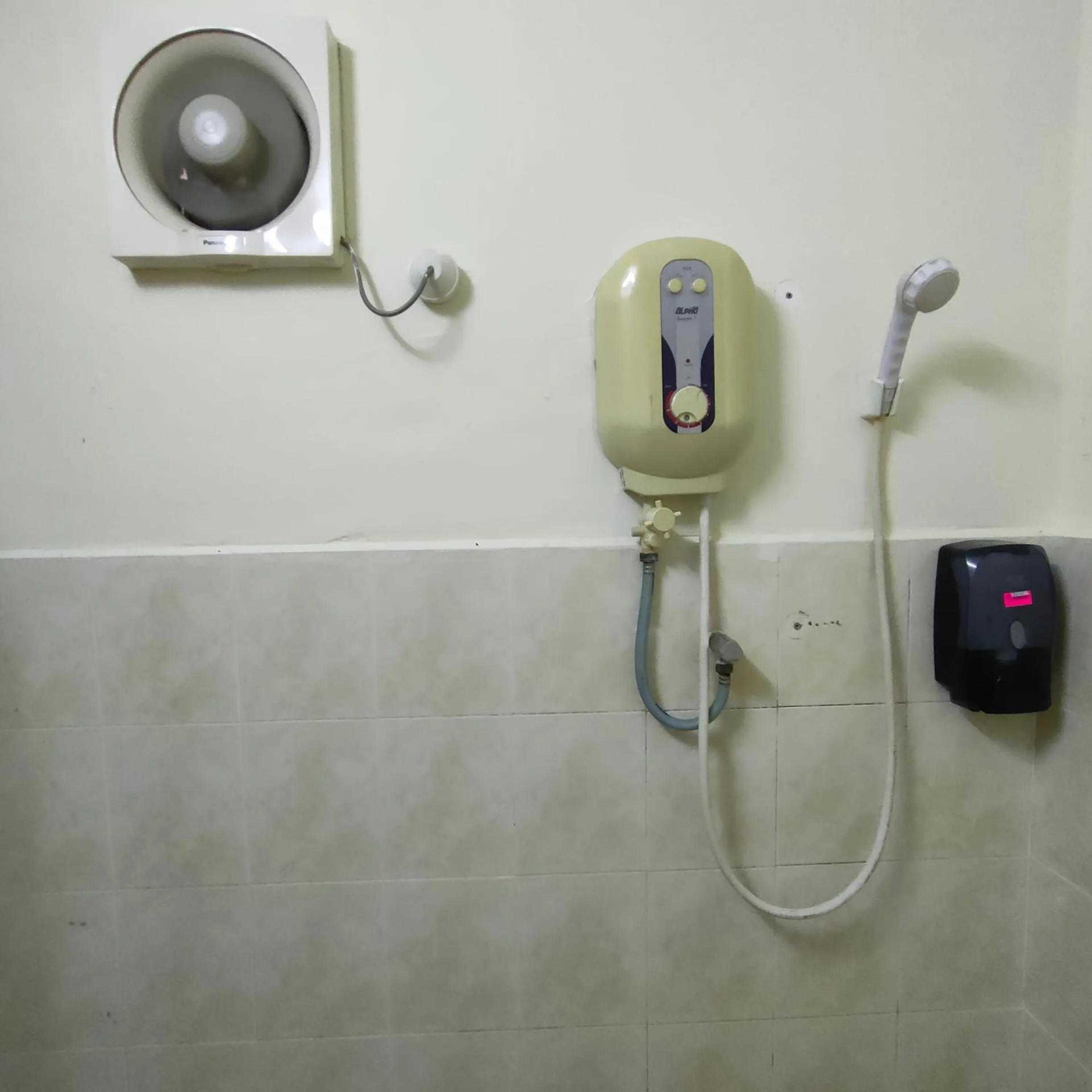 Bathroom in Best One Hotel