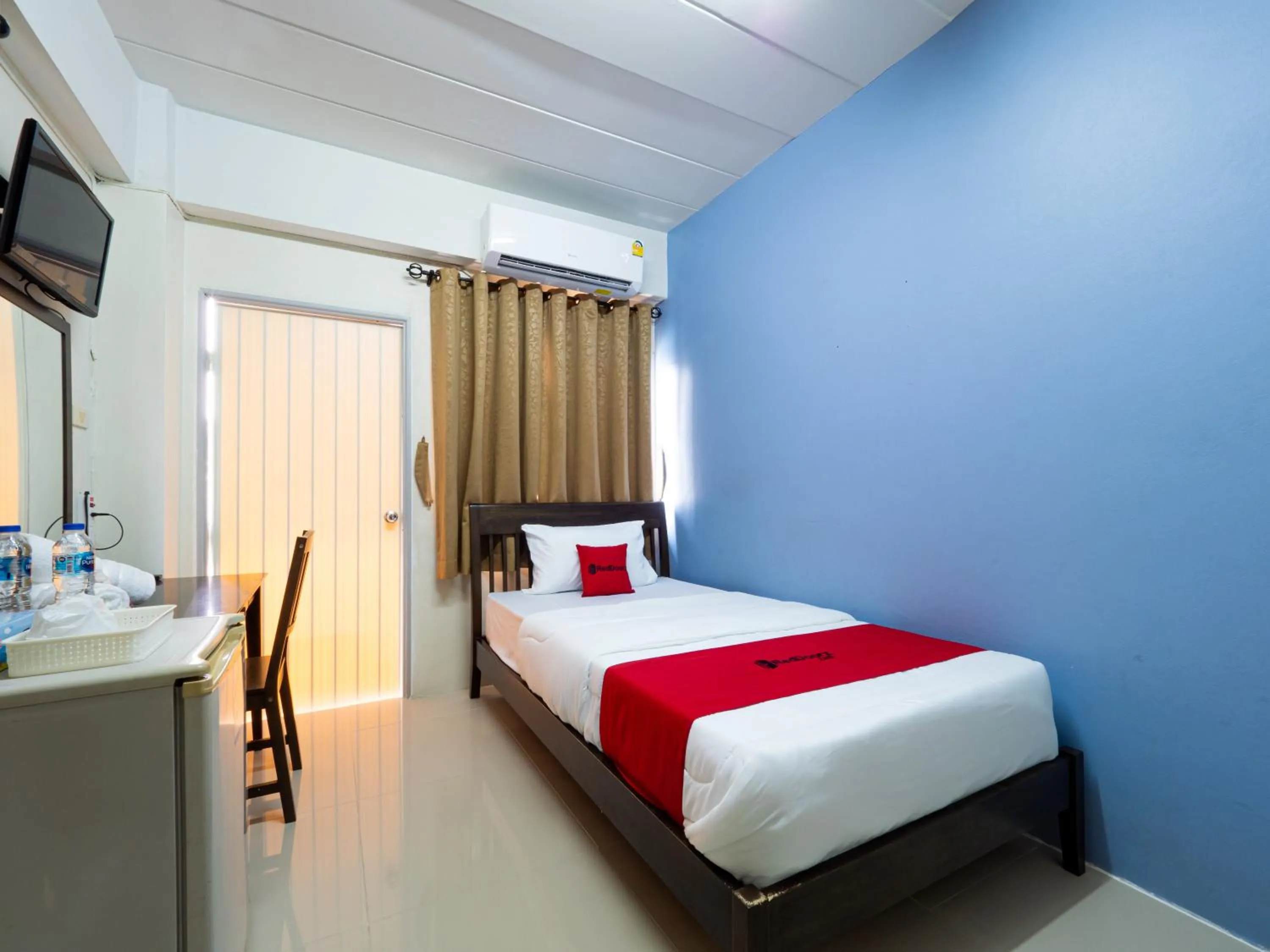 Photo of the whole room in Si Fah at Bangsaen Hotel