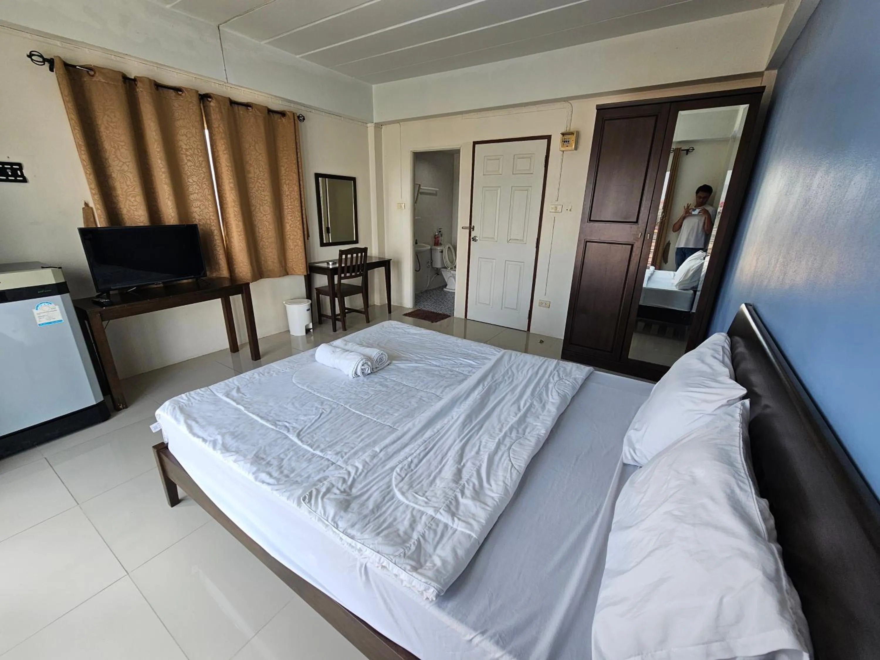 Bedroom in Si Fah at Bangsaen Hotel
