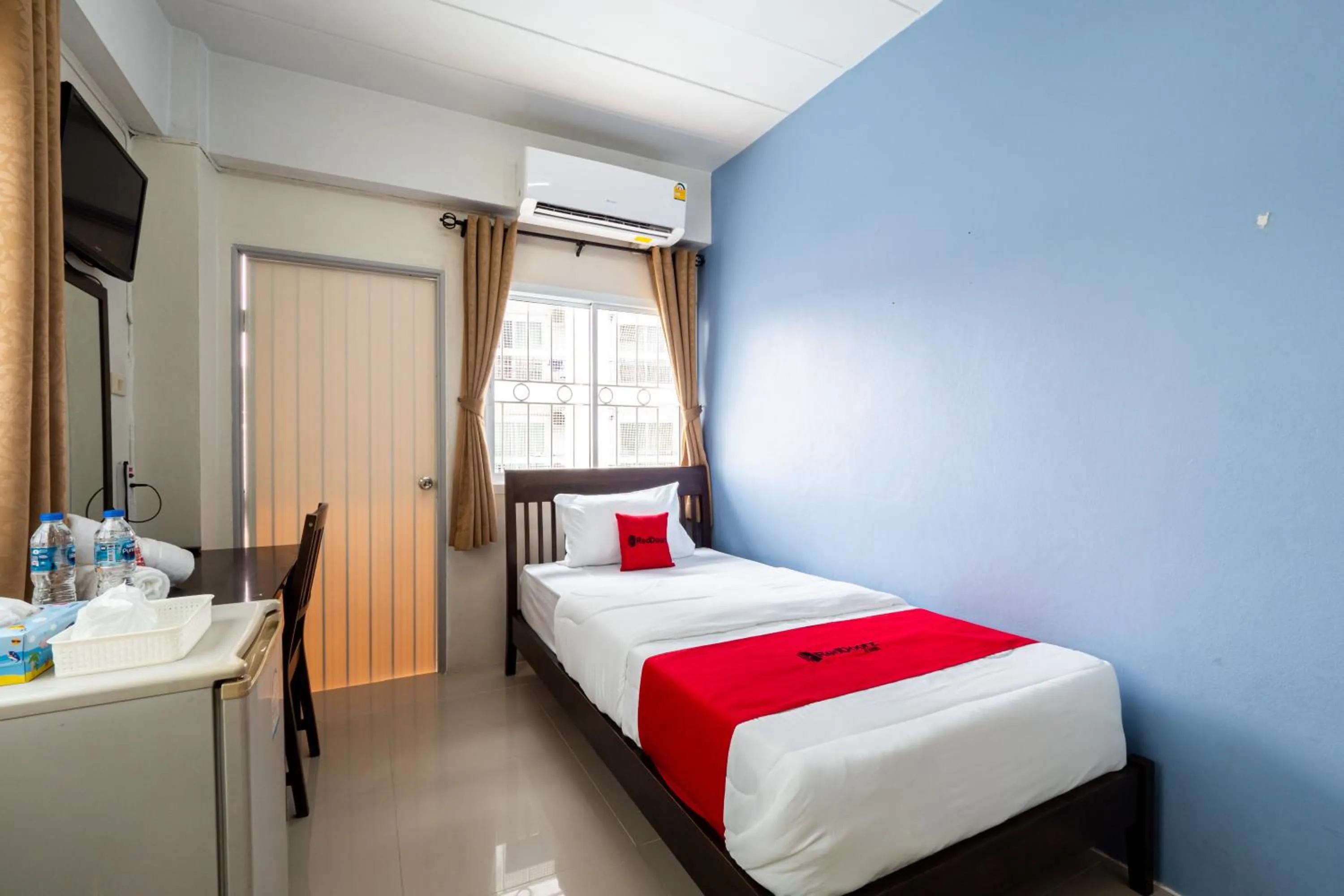 Photo of the whole room in Si Fah at Bangsaen Hotel