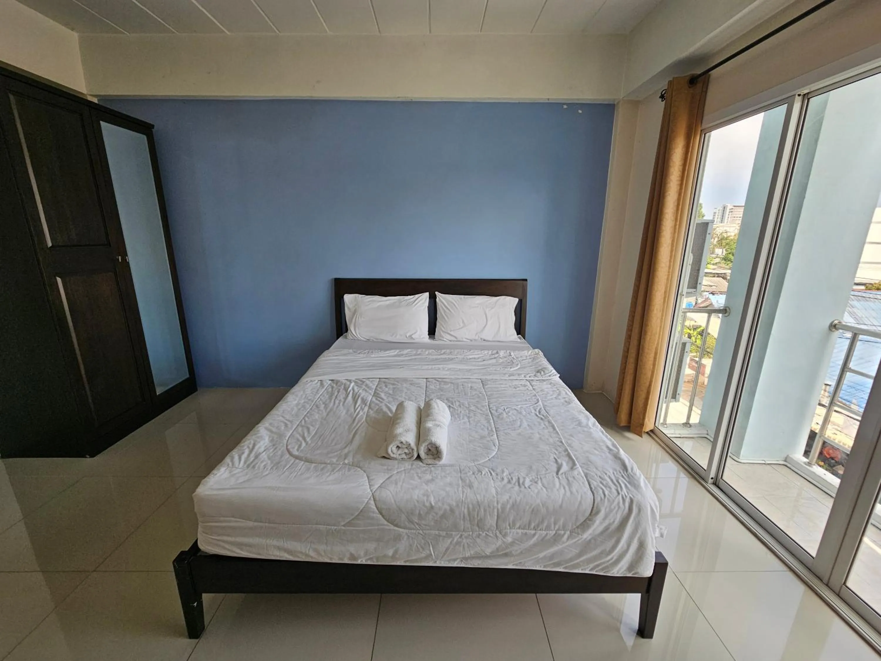 Bedroom in Si Fah at Bangsaen Hotel