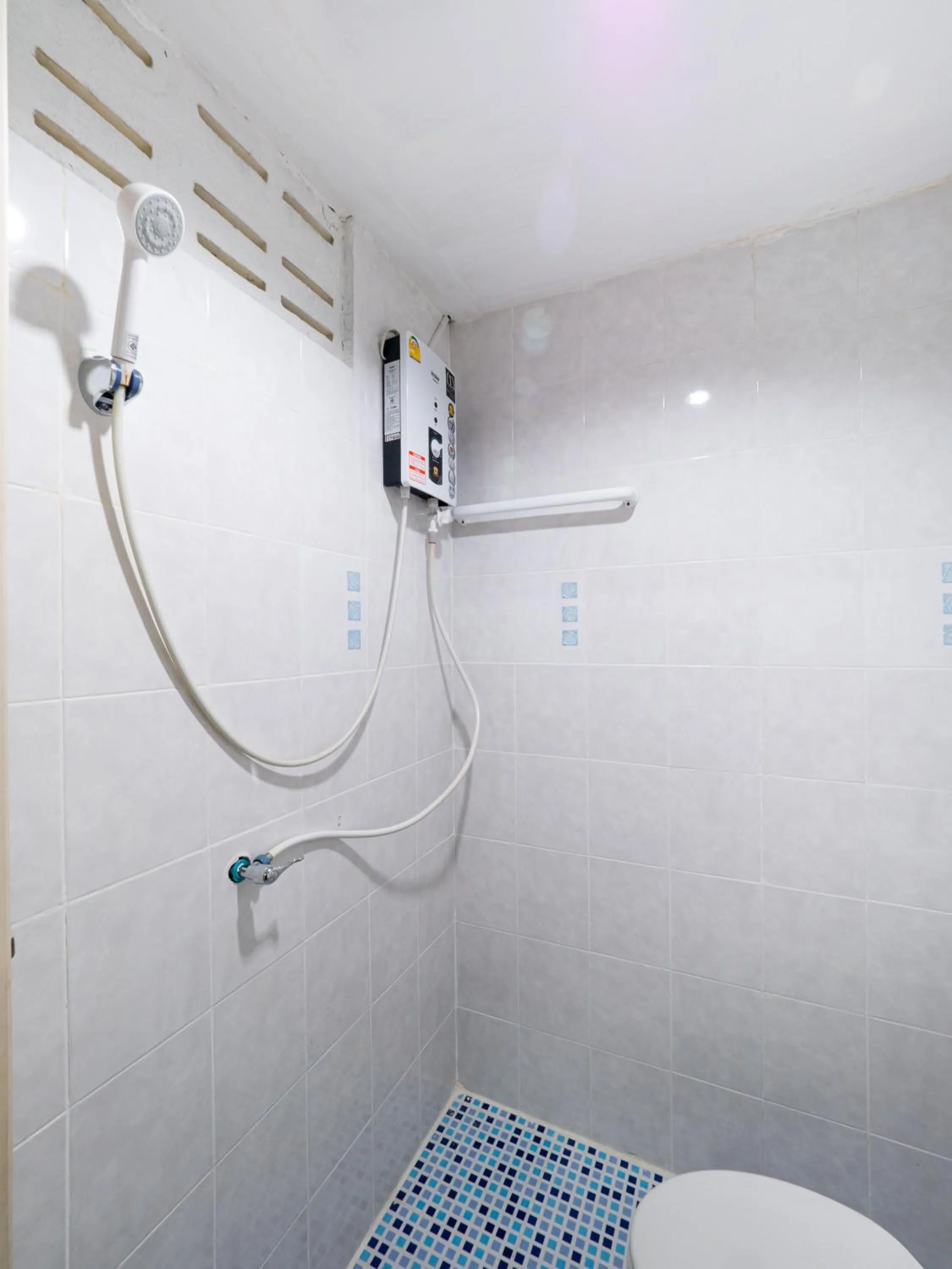 Bathroom in Si Fah at Bangsaen Hotel