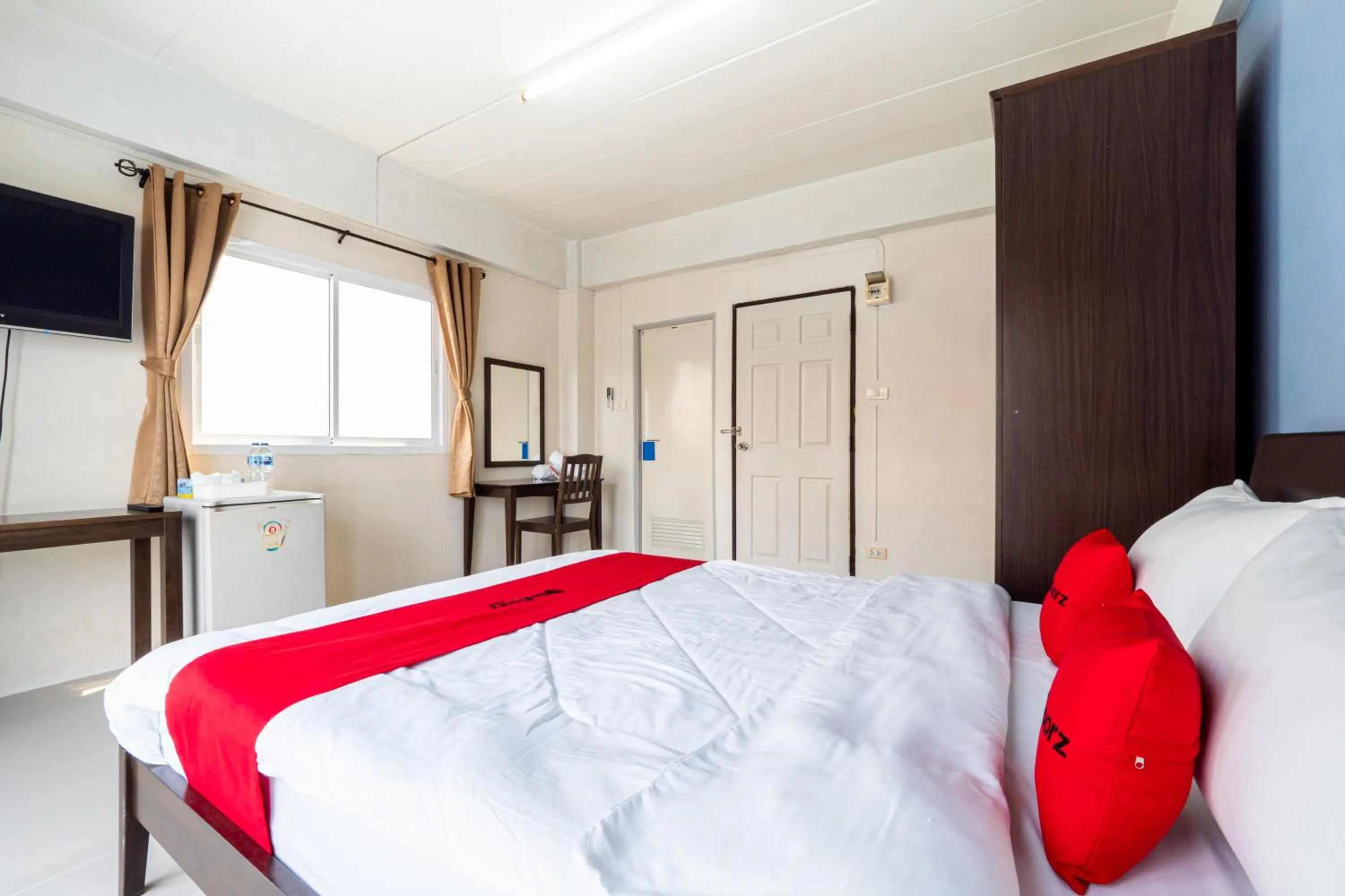 Photo of the whole room in Si Fah at Bangsaen Hotel