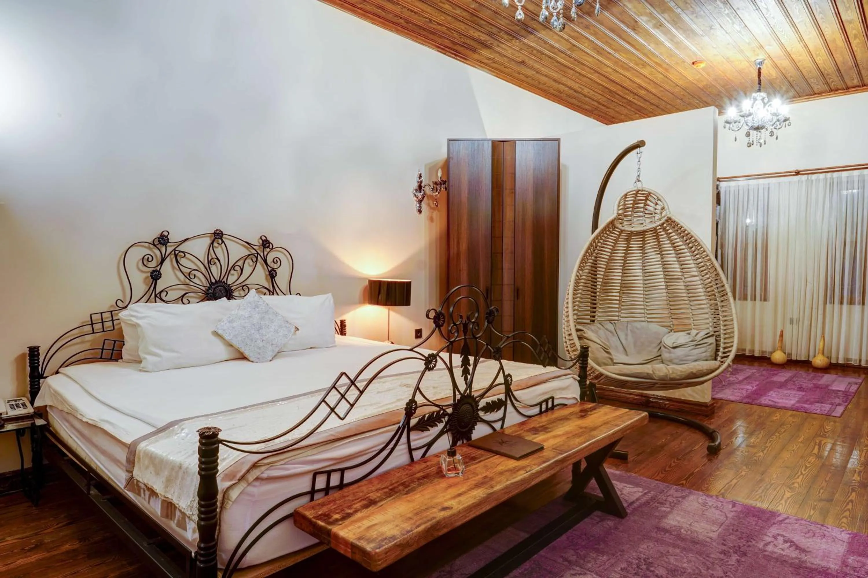 Bed in Kerem ile Aslı Butik Hotel