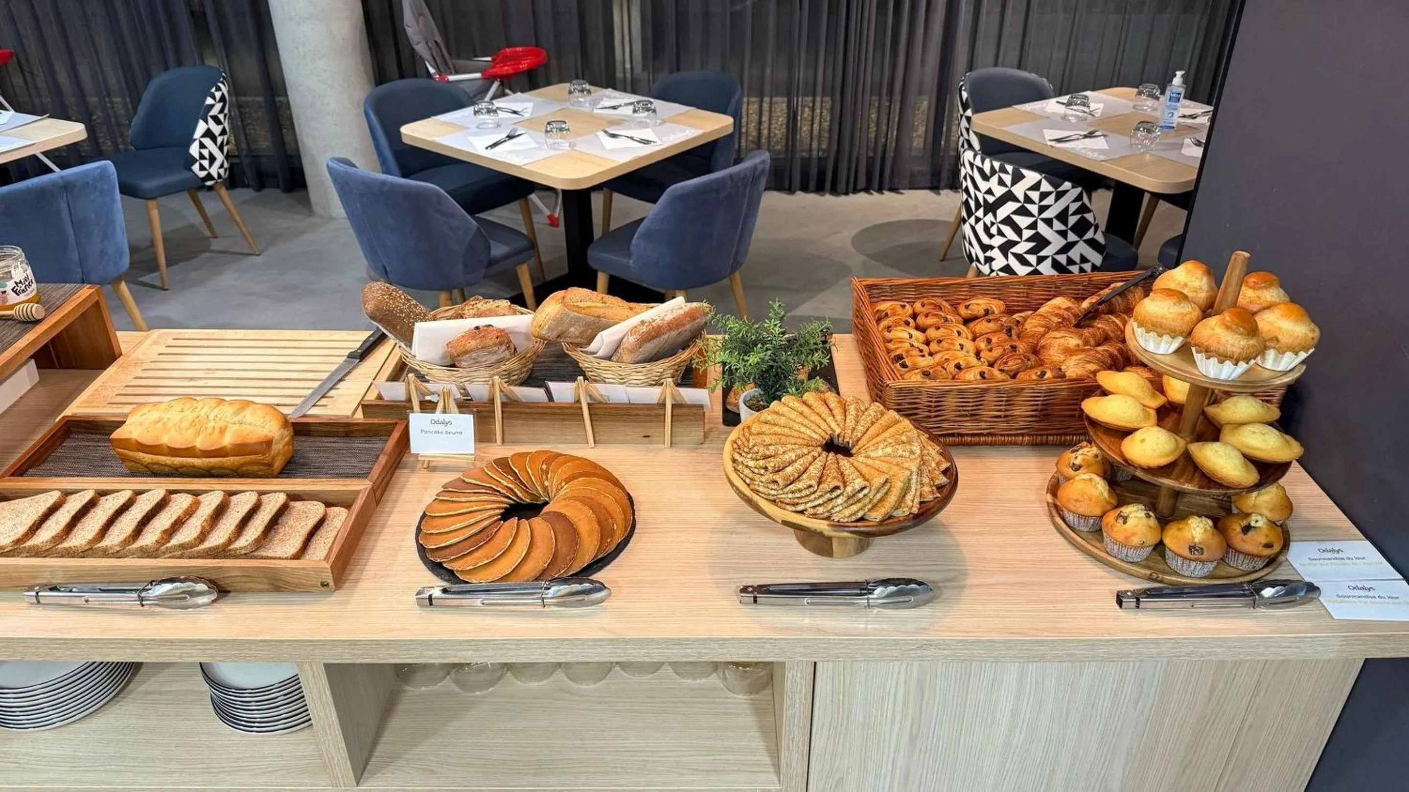 Breakfast in Appart Hotel Odalys City Toulouse Blagnac Aéroport