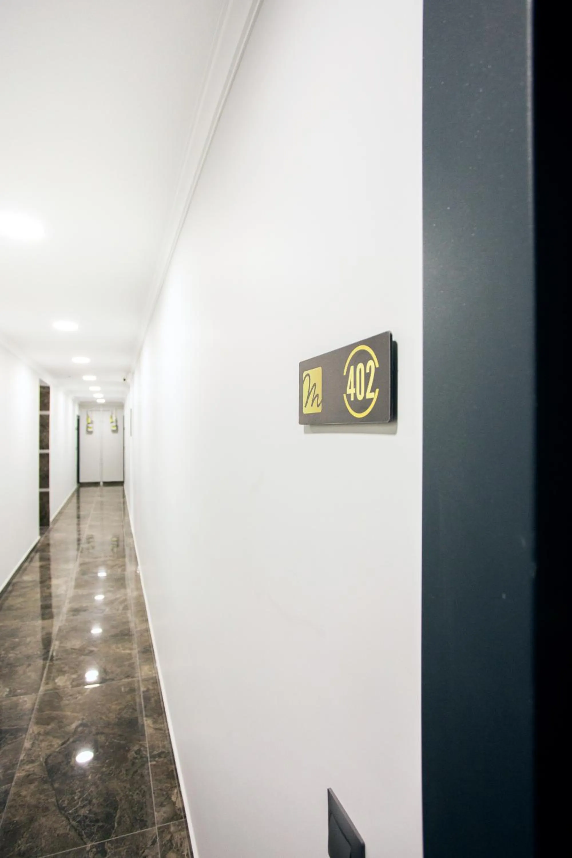 Billiard in Melissa Suite