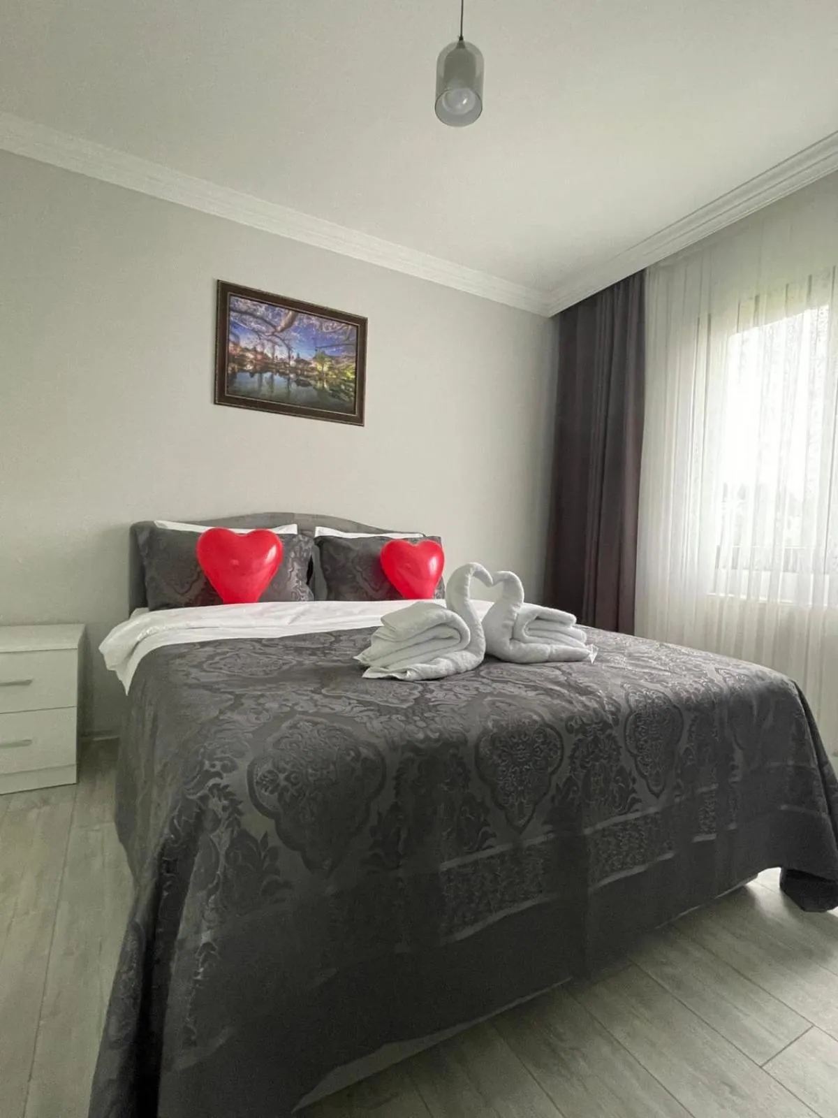 Bed in Melissa Suite