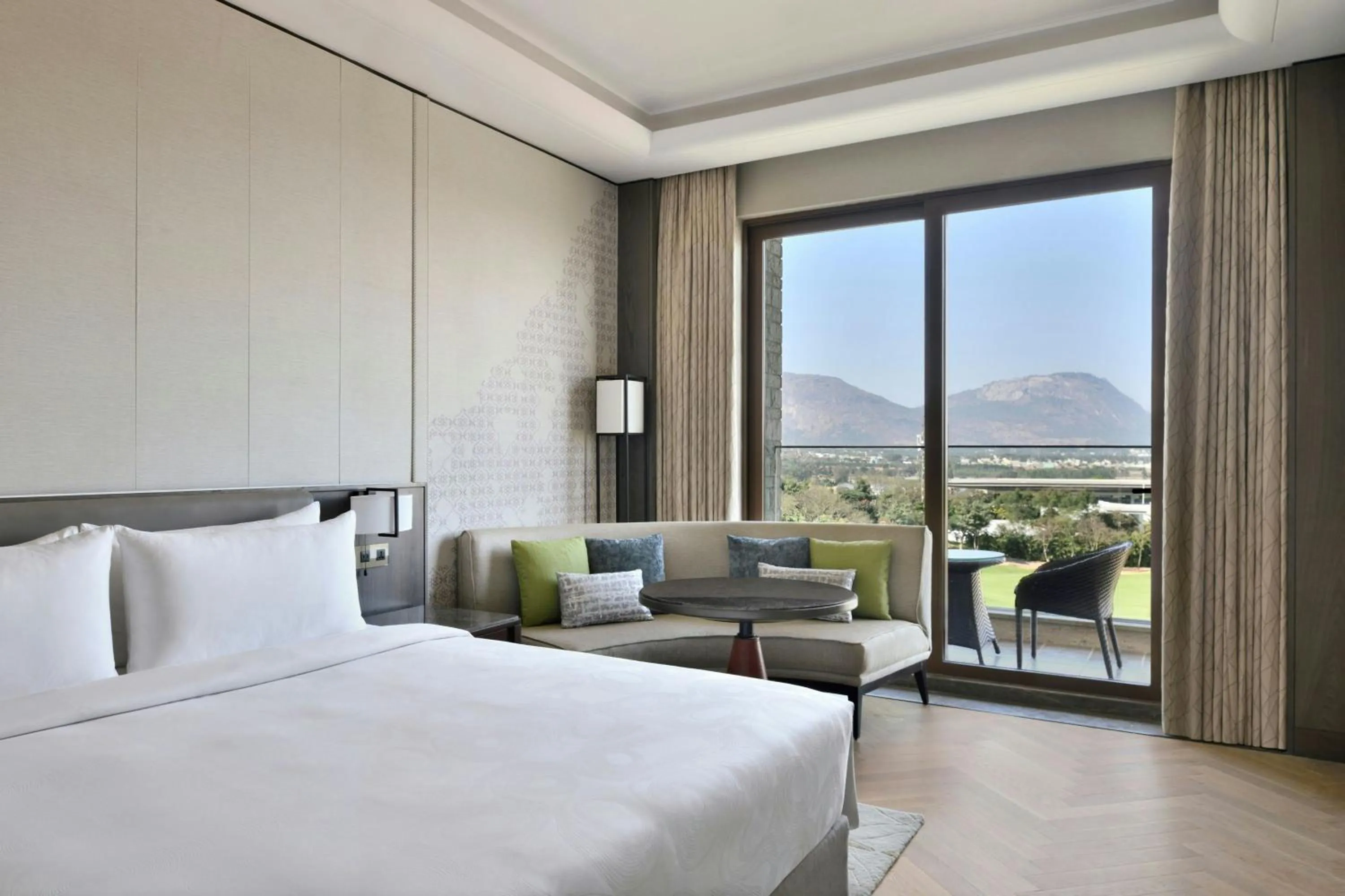 Bedroom, Bed in JW Marriott Hotel Bengaluru Prestige Golfshire Resort & Spa