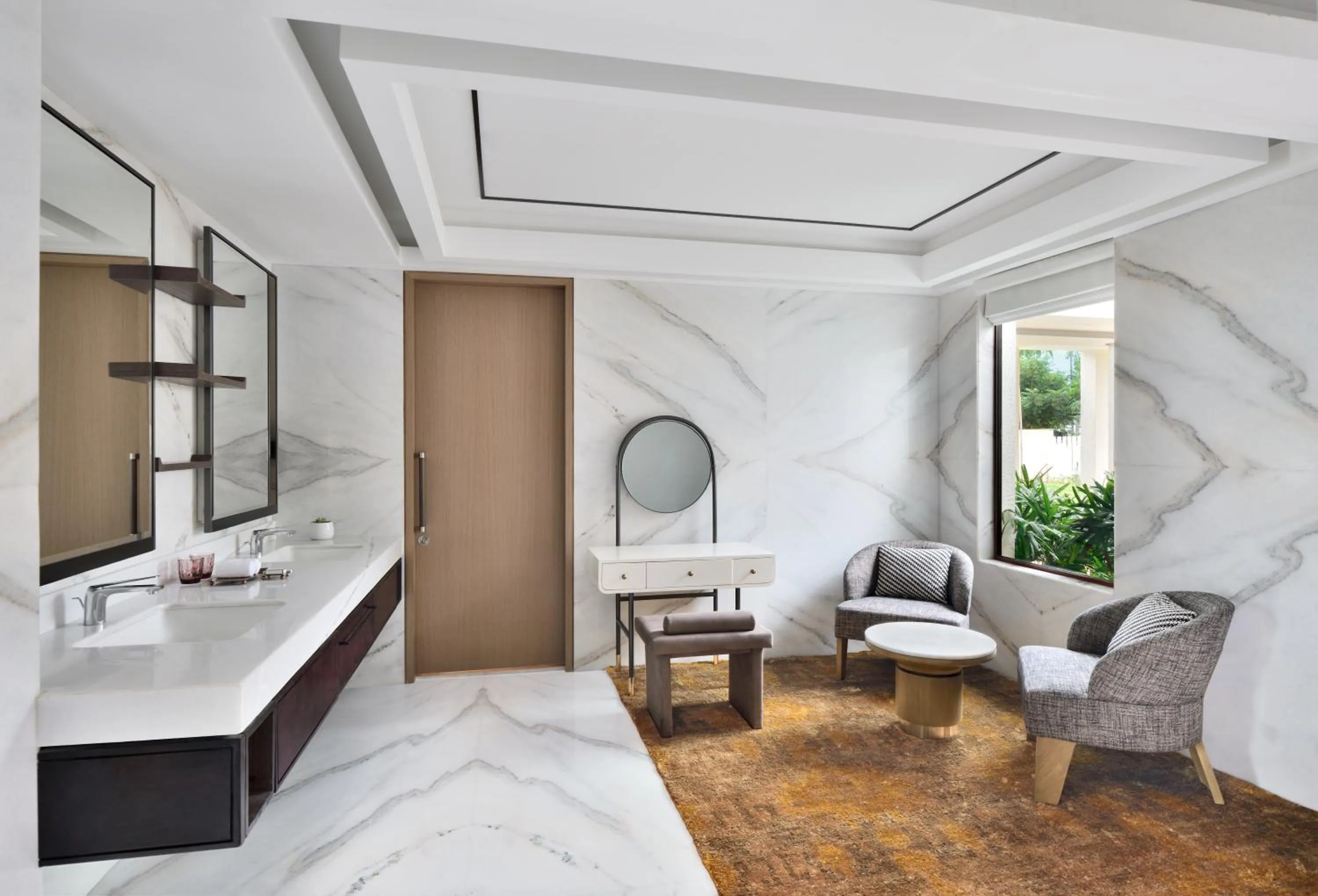 Bathroom, Bed in JW Marriott Hotel Bengaluru Prestige Golfshire Resort & Spa