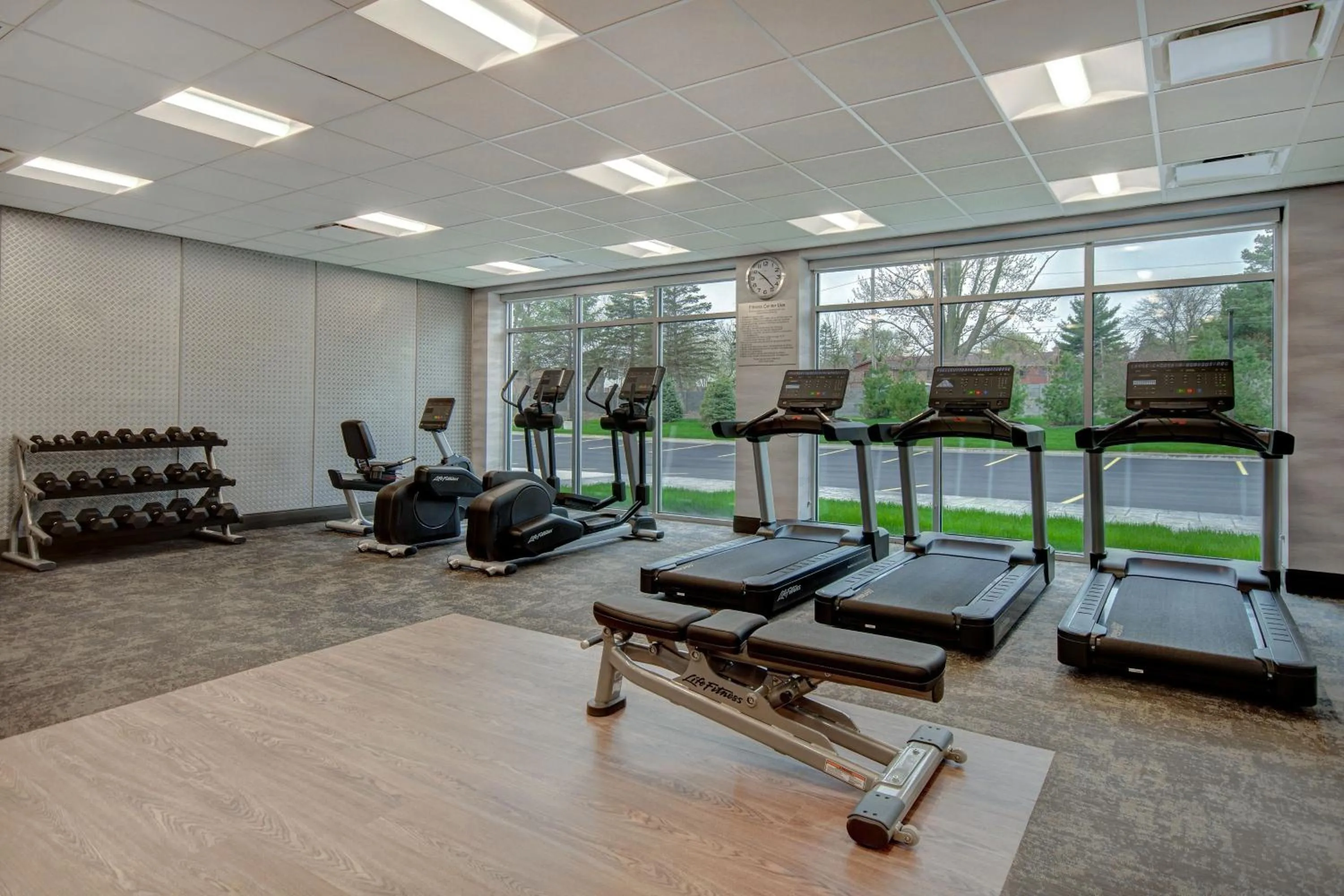 Fitness centre/facilities in Fairfield by Marriott Inn & Suites Rochester Hills