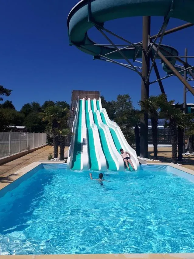 CAMPING LA PINEDE