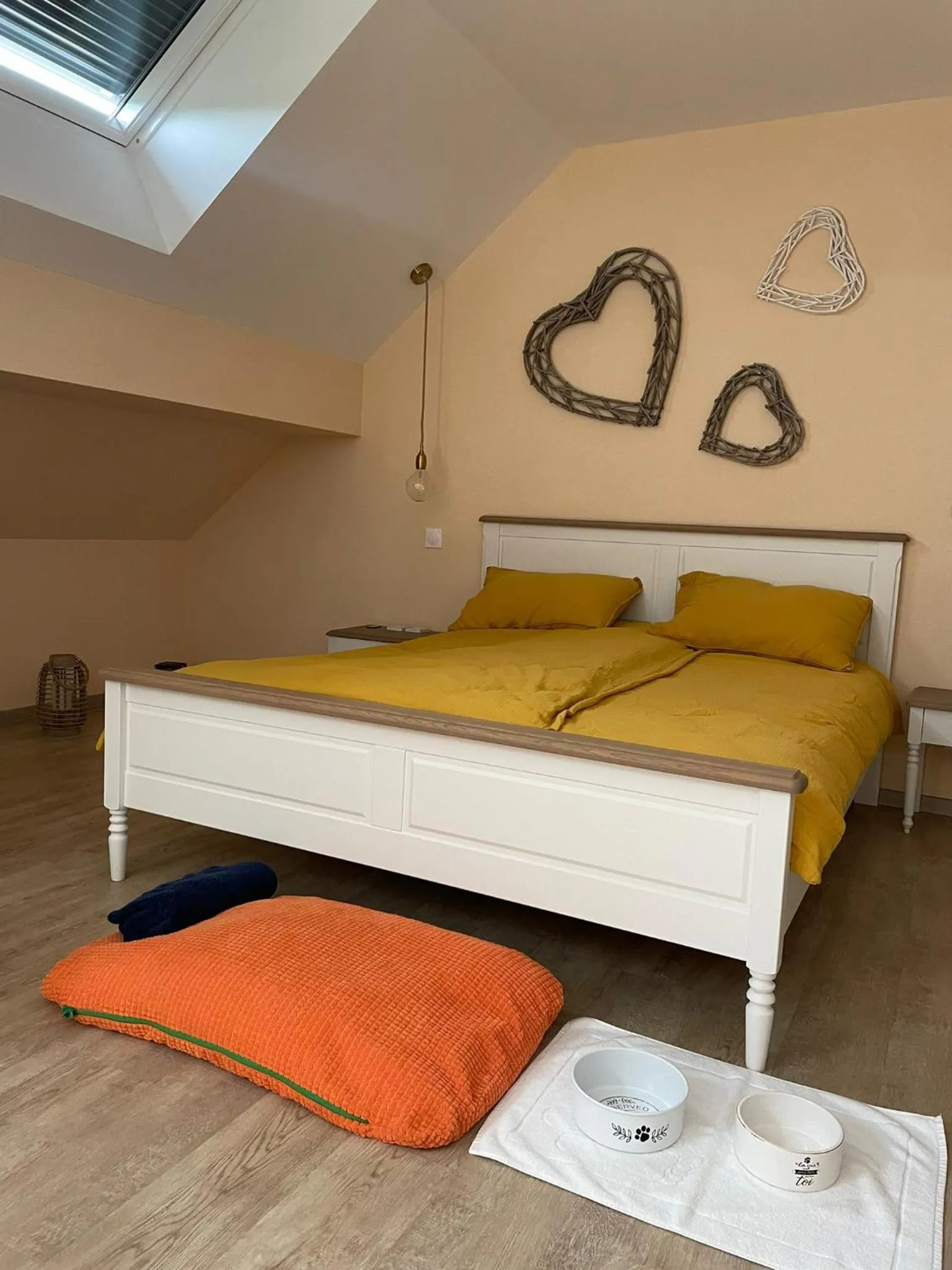 Property building, Bed in OLGA Chambre D'hôte "Betty 3"