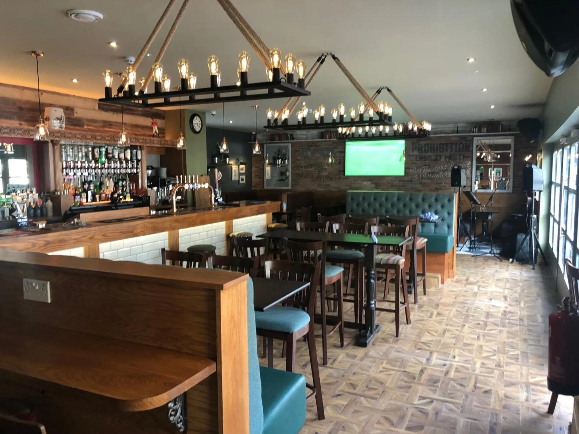 Lounge or bar in Scone Arms Hotel